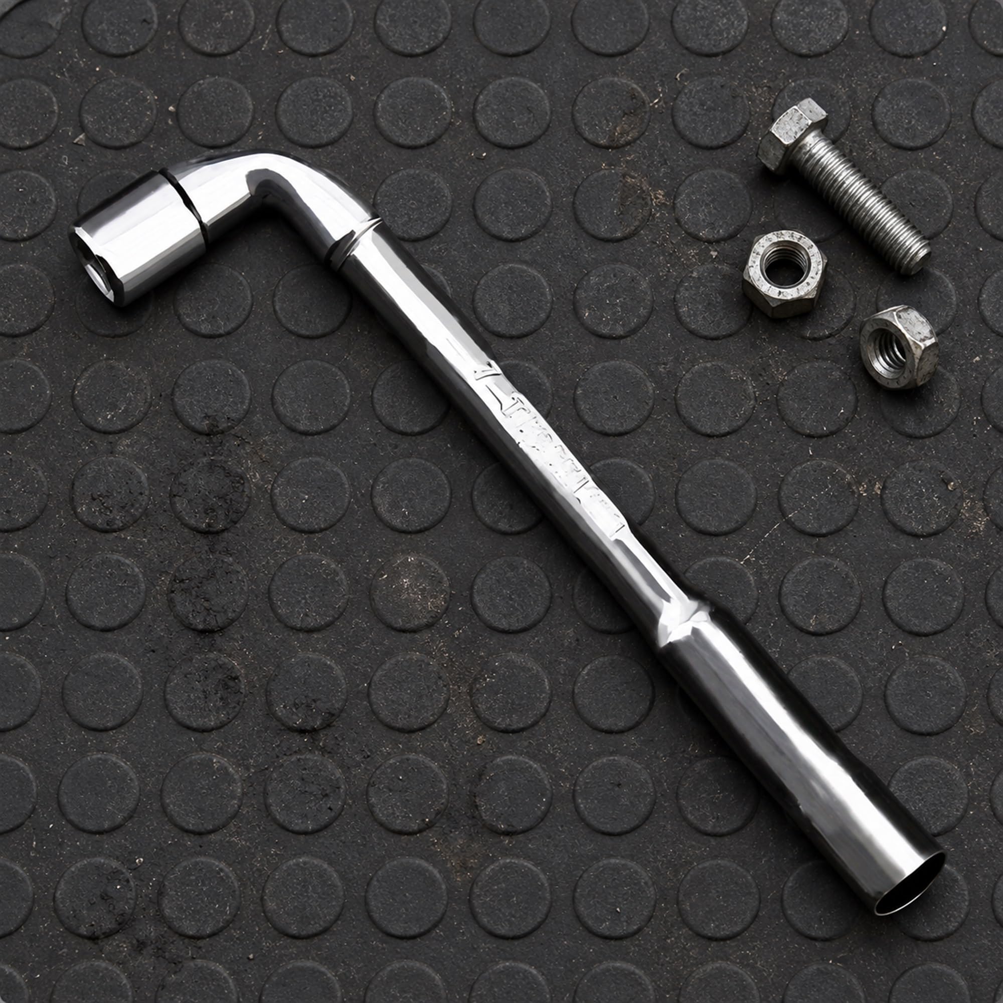 High-Carbon Steel L-Shaped Socket Wrench, Fastener Turning Tool for Vehicle Repairs and Mechanical Maintenance