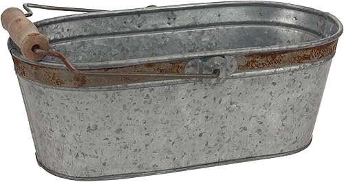 Stonebriar Cubo ovalado de metal galvanizado pequeño envejecido con ribete de óxido y mango de madera, 12 pulgadas