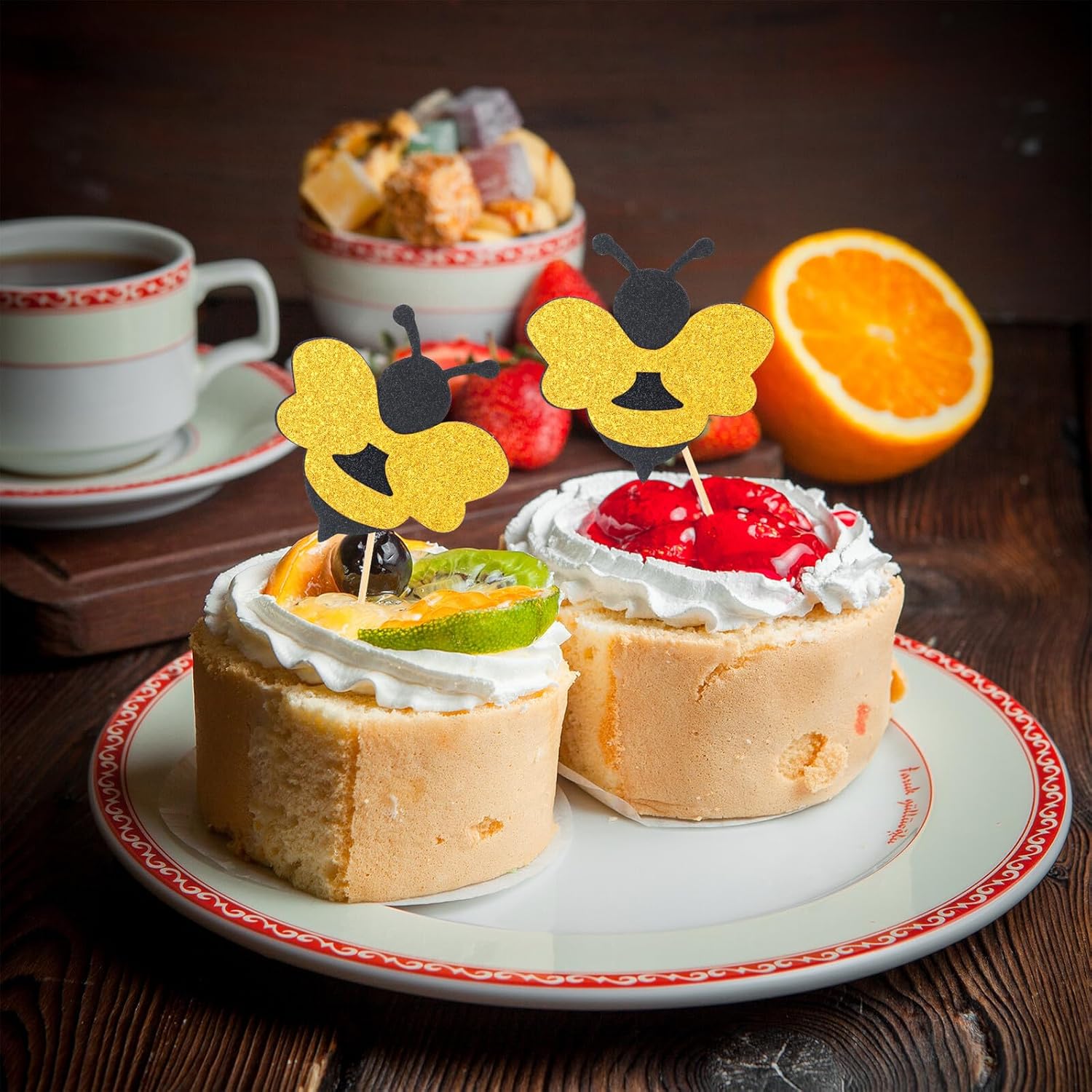 30pcs Paper Dessert Toppers with Honeybee Pattern, Non-edible Cake Decoration for Birthday and Themed Parties