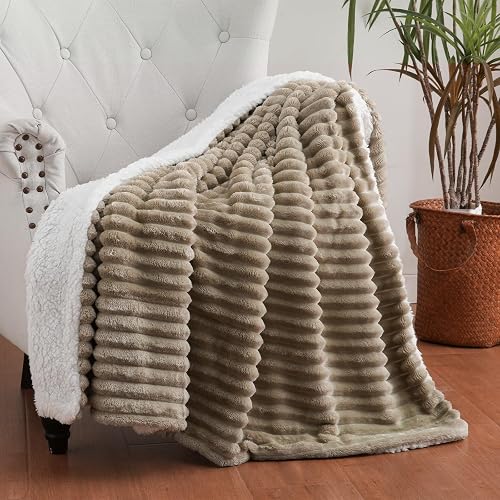 Tan Sherpa Fleece Throw Blanket 50”×60” for Couch Sofa Bed,Super