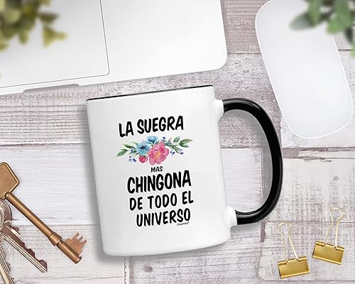 Miniatura 3 de Casitika Regalo para Suegra. Regalos para suegra en español. Taza de café La Suegra Mas Chingona De Todo El Universo. Regalos para Cumpleaños.