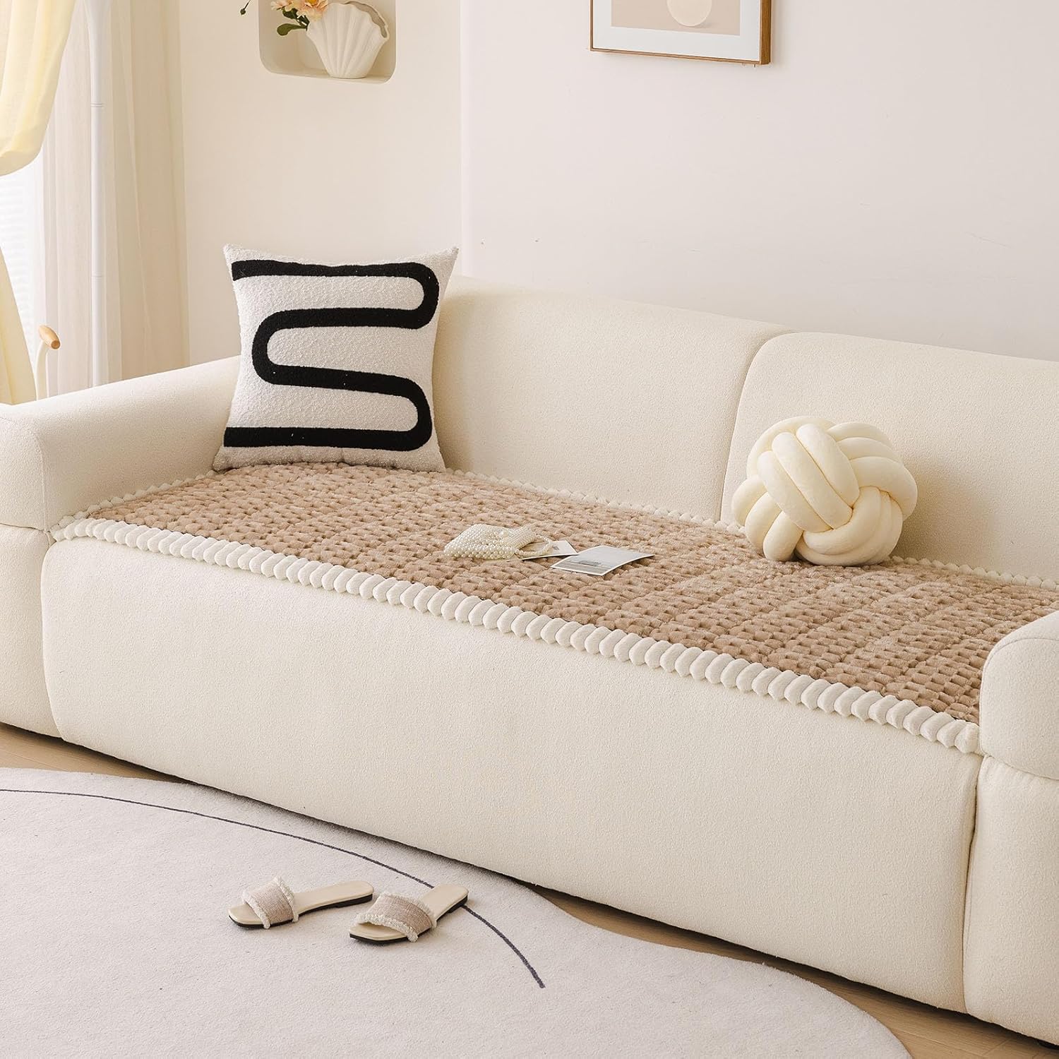 Faux Fur Couch Cover for Dogs Washable, Soft Cozy Non Slip Sectional Sofa Cover, Pet Couch Covers for 3 Cushion Sofa L Shaped, Furniture Protector for Pets Kids(Coffee,28"x59")