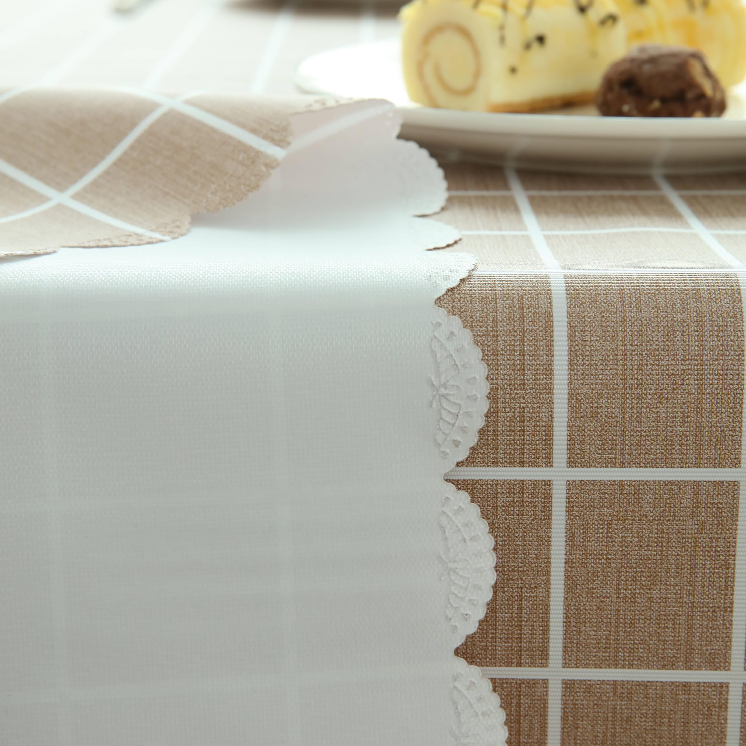 Tovaglia rettangolare in vetro marrone per tavolino da caffè, 135 x 135 cm, piccola tovaglia natalizia, design durevole ed elegante per decorazioni per la casa, perfetta per riunioni di vacanza