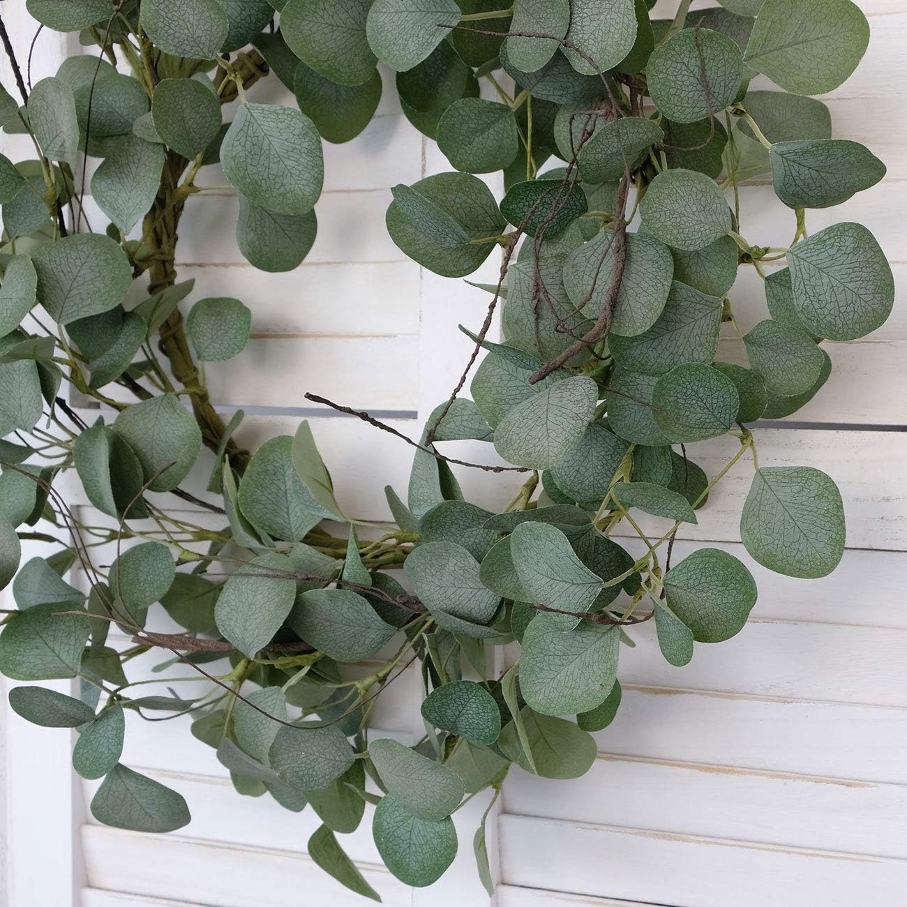 idyllic Eucalyptus Leaves Wreath Metal Polyester Fabric Paper Round Green Wreath 22 Inches for The Front Door Decor - Image 9