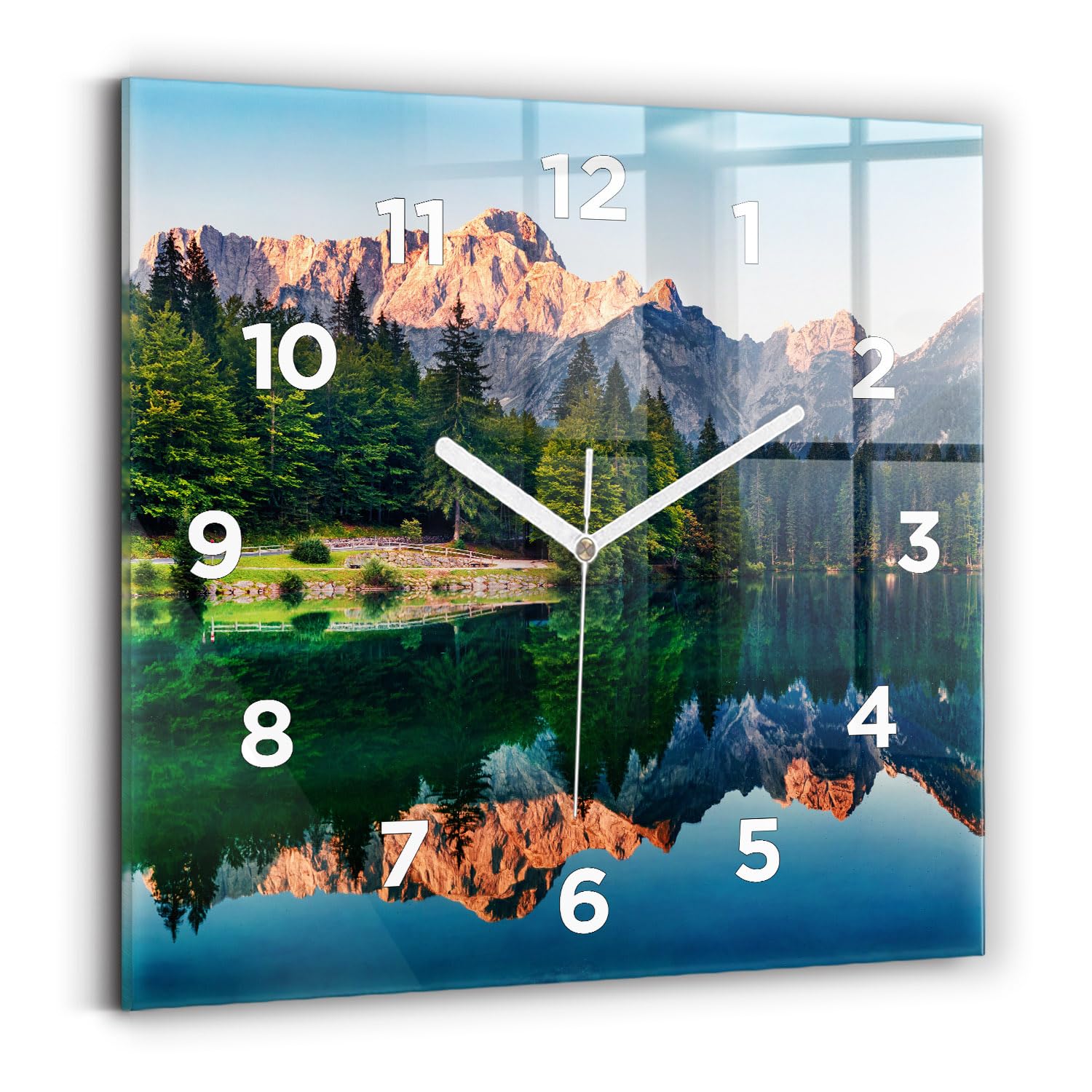 Horloge murale carrée Wallfluent 30x30 cm à affichage analogique et mécanisme silencieux