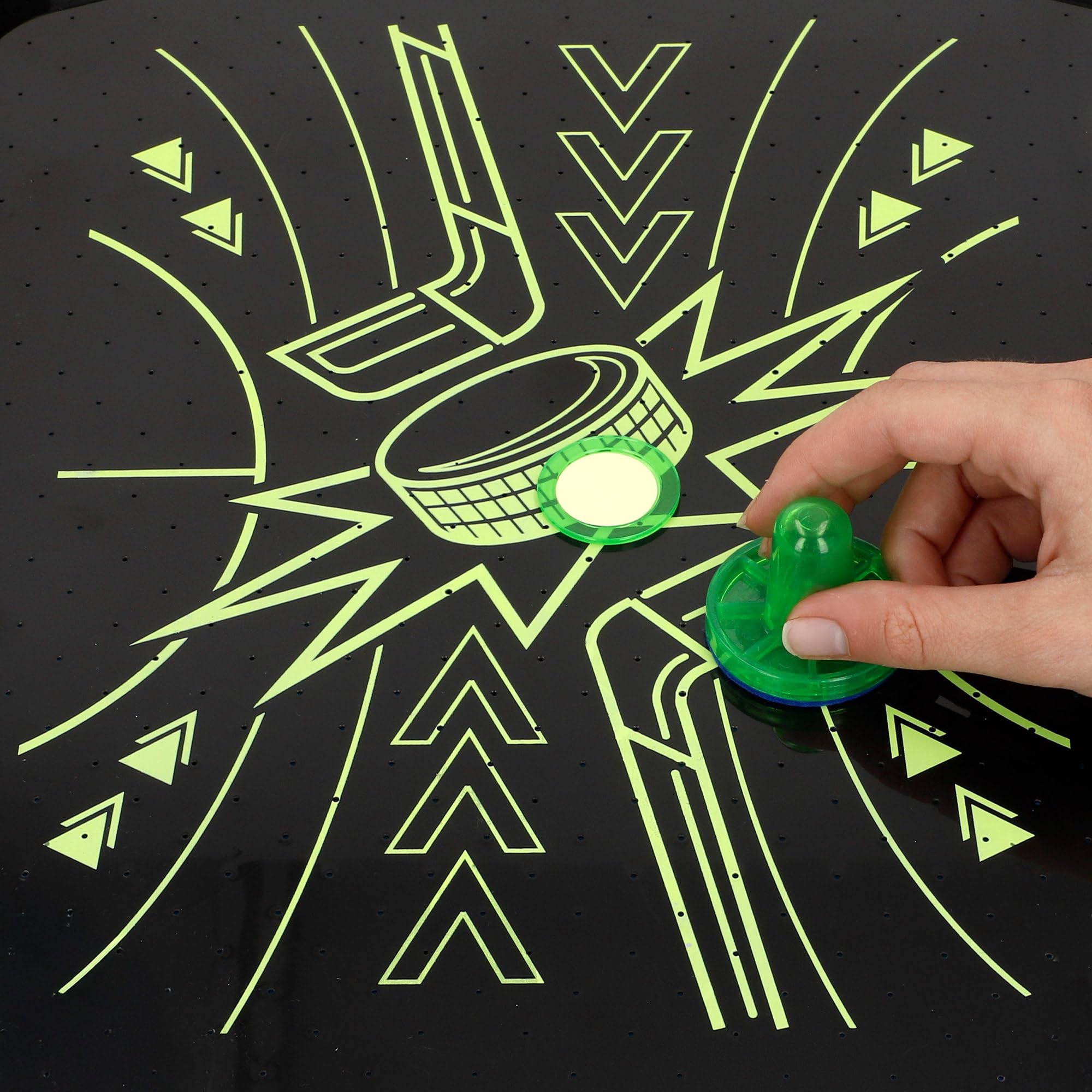 ColorBaby CB Games Air Hockey Neon da tavolo, struttura 40 cm, plastica resistente, 2 pale, 2 dischi, 2 giocatori, giochi da tavolo, giocattoli per bambini, divertimento in famiglia, +6 anni (39515)