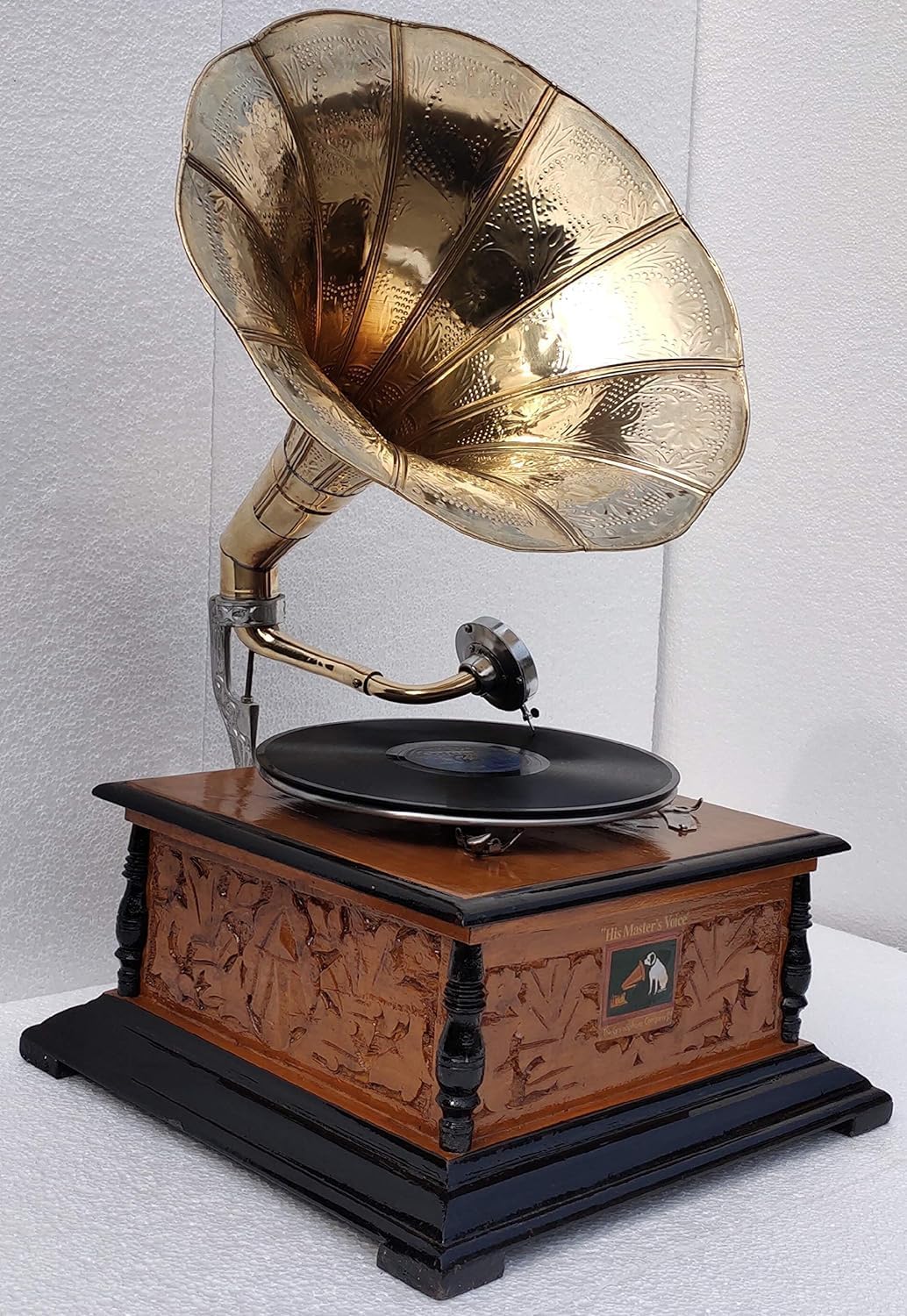 - Taha Art Gramophone Record Player/Turntable Music Player YCAR - Black Wood And Brass - 78 RPM - Disc - Manual - Antique - Analog
