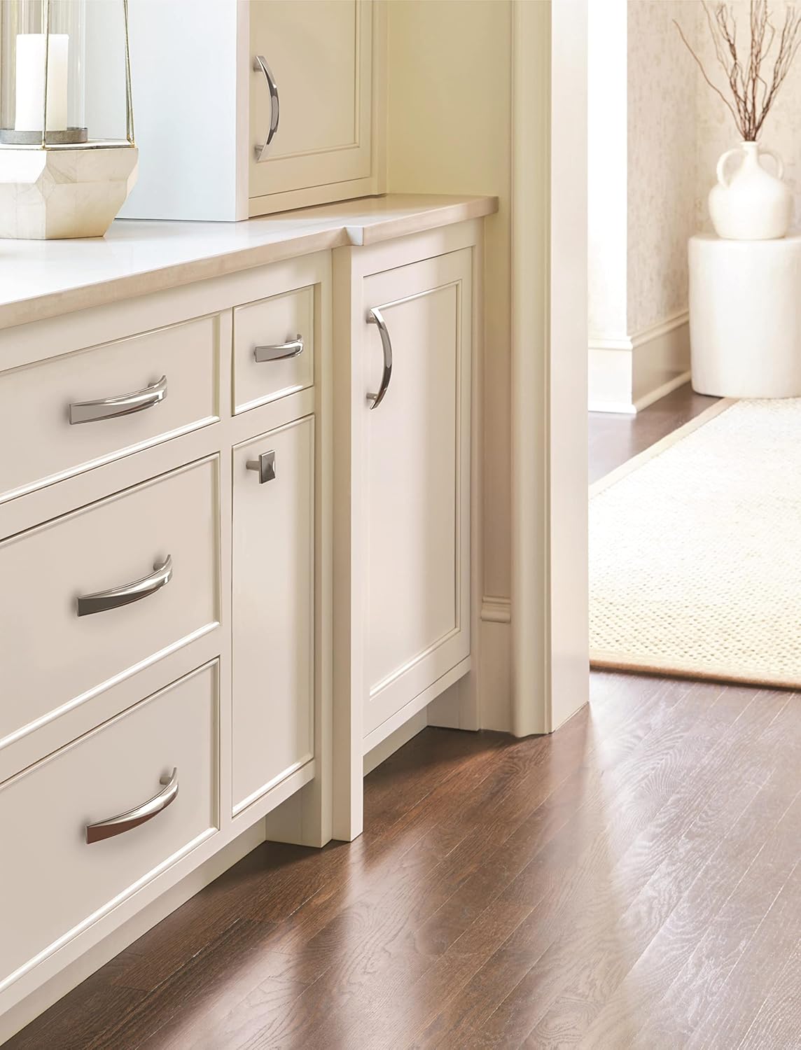 Polished Chrome Modern Cabinet Drawer Pull with Mounting Hardware