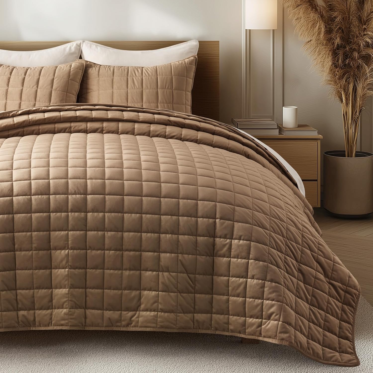 EVERGRACE Pearl Velvet Quilt Full Queen Size Bedding Sets, Luxurious Soft Velvet Comforter Set, Lightweight Box Stitching Oversized Bedspread Coverlet for All Season, with 2 Shams, Camel - Image 7