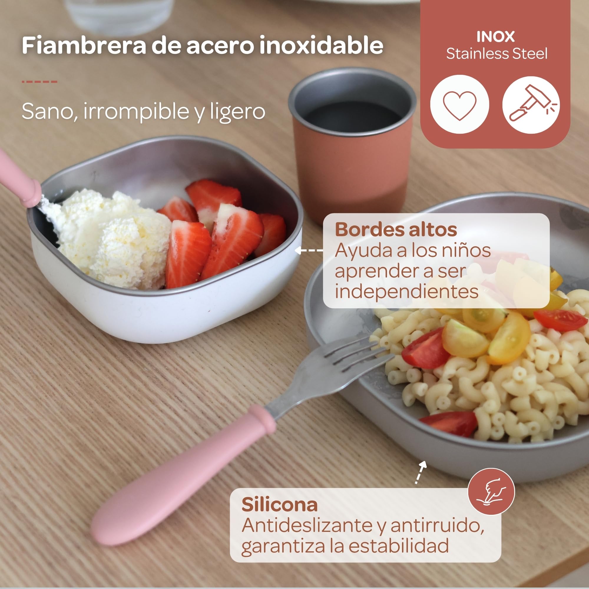 Béaba Juego de Comida Bebé de Acero Inoxidable, 3 Piezas, Vaso y 2 Platos, Apto para Microondas y Lavavajillas, Sano y Resistente, Ligero, Irrompible, Antideslizante con Tapa de Silicona, Terracotta