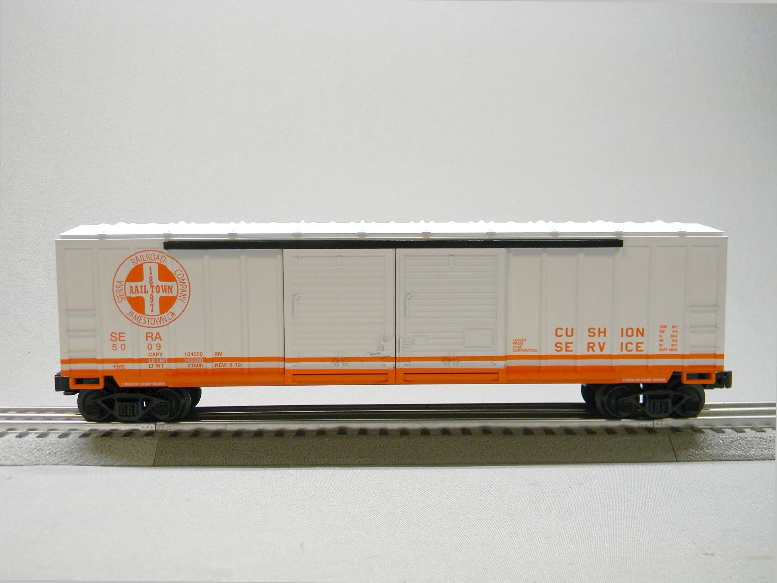 Amazon.com: Lionel Sierra Railroad Standard O Double Door BOXCAR