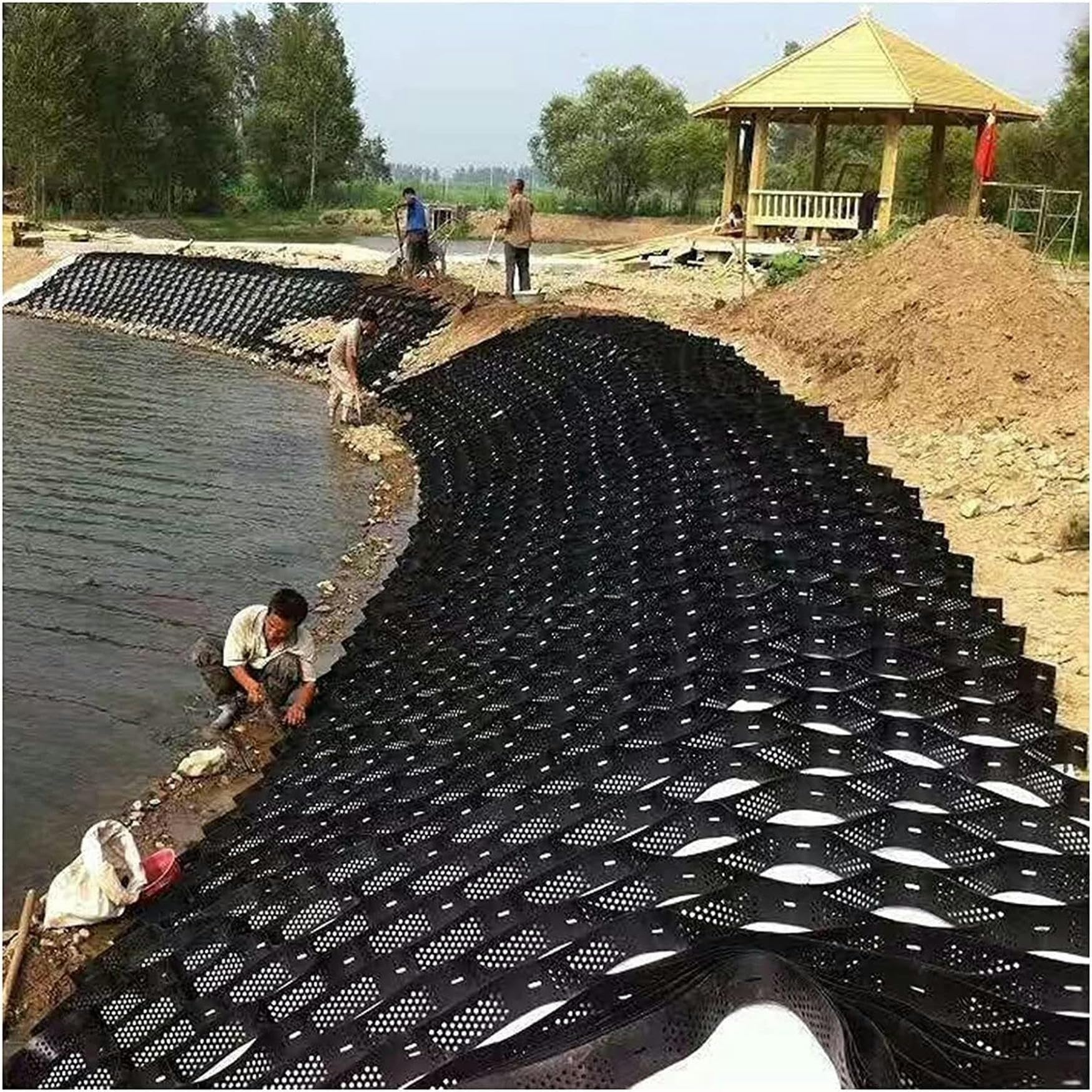 Grille de sol pour allée et pente pour stopper l'enfoncement du gravier