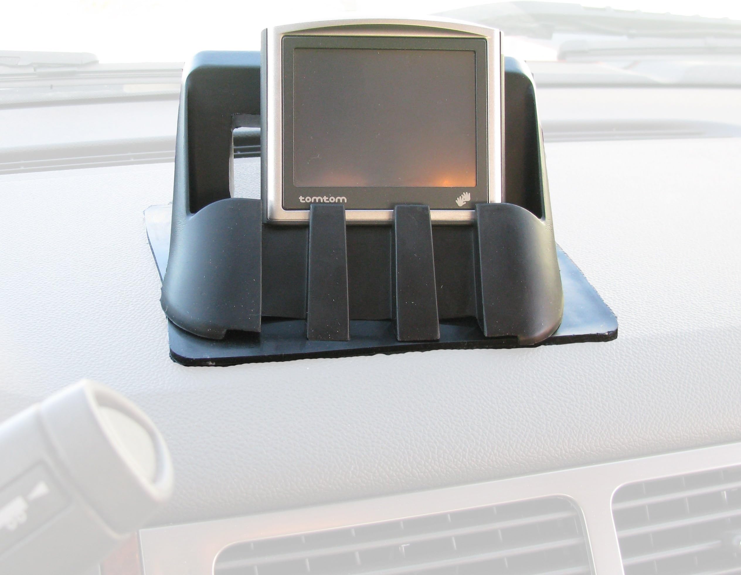 1040 CommuteMate Black NavCup