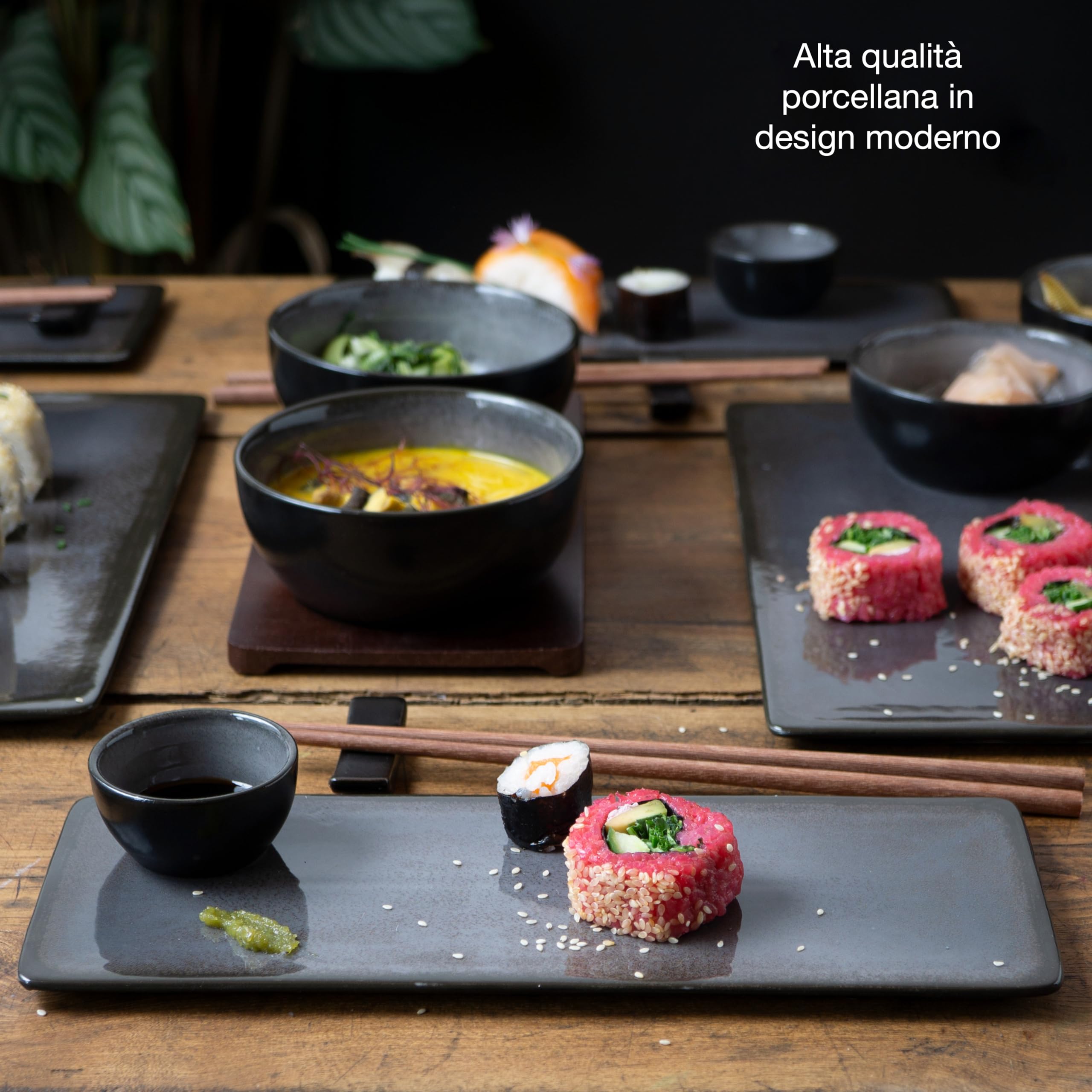 Moritz & Moritz Set Sushi Giapponese - Set Sushi per 4 Persone - 29 Pezzi Set per Servire il Sushi con 3 Piatti per Sushi - 4x Piatti Sushi Giapponesi, Ciotola per Miso, Ciotoline e Bacchette