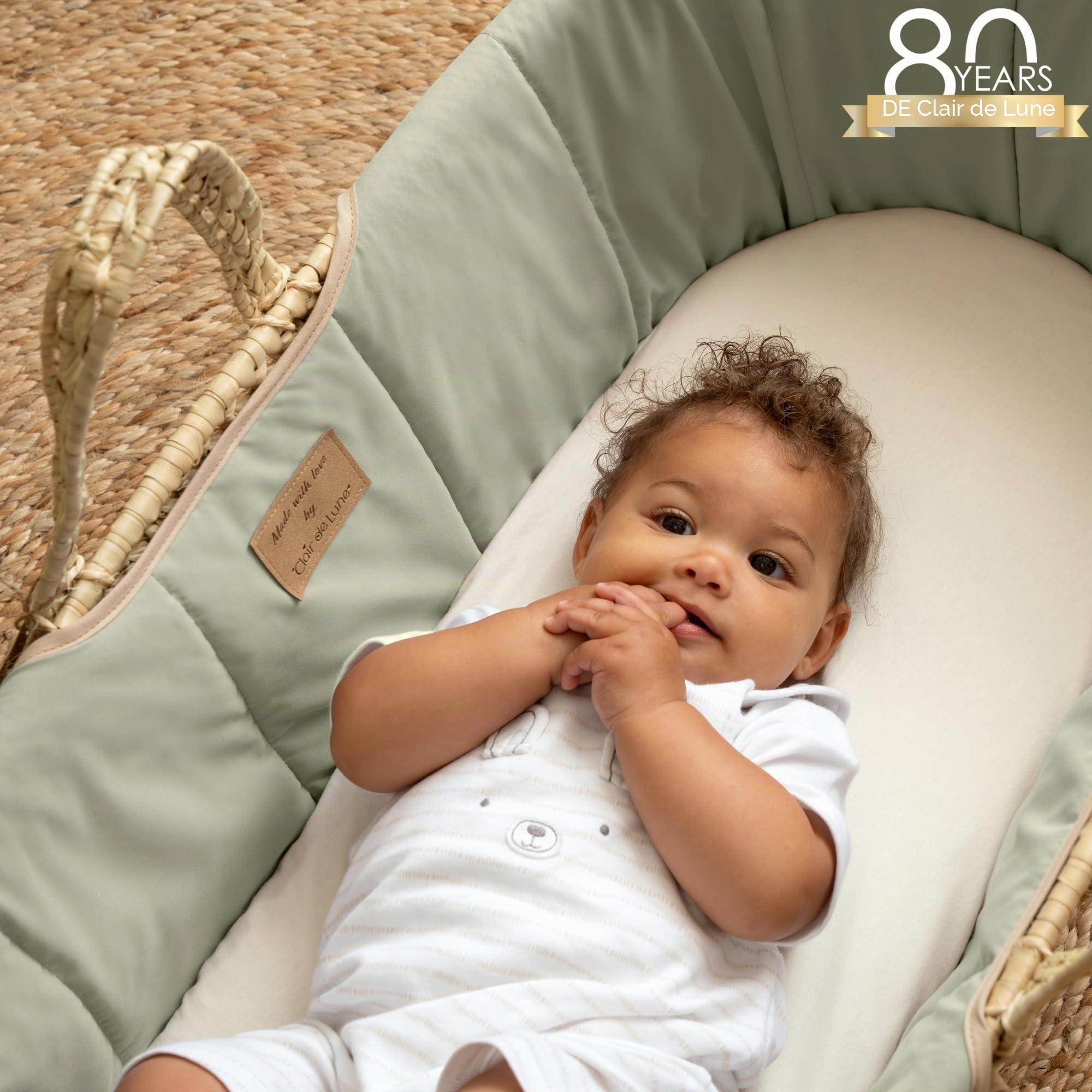 Clair de Lune Couffin en Palmier Bio avec Support à Bascule Naturel, couffin pour bébé primé 75 x 28 cm (Vert Sauge)