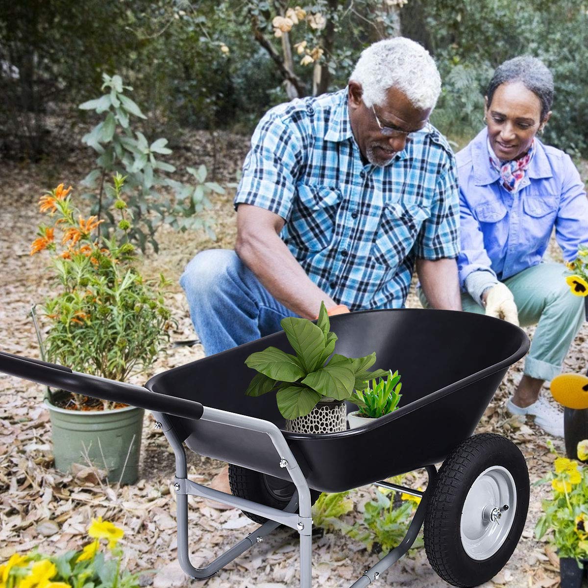 GOPLUS Brouette Jardin à 2 Roues pour Jardinage, Chariot de Jardin 75L Charge 100kg, Chariot de Jardin avec Poignée, Cadre en Fer 140x65x65CM(Noir)
