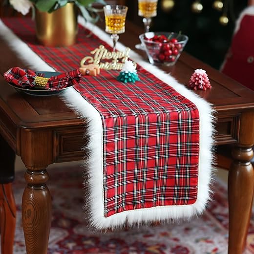 Christmas Table Runner Green Red Pattern