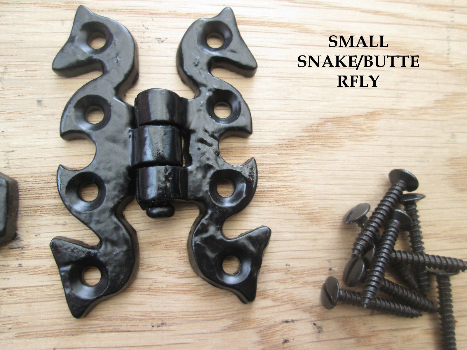 Ironmongery World Black Ironmongery World® 1 Pair Cast Iron Antique Kitchen Cabinet Cupboard Door Gate Hinges 70Mm (Small Butterfly/Snake)
