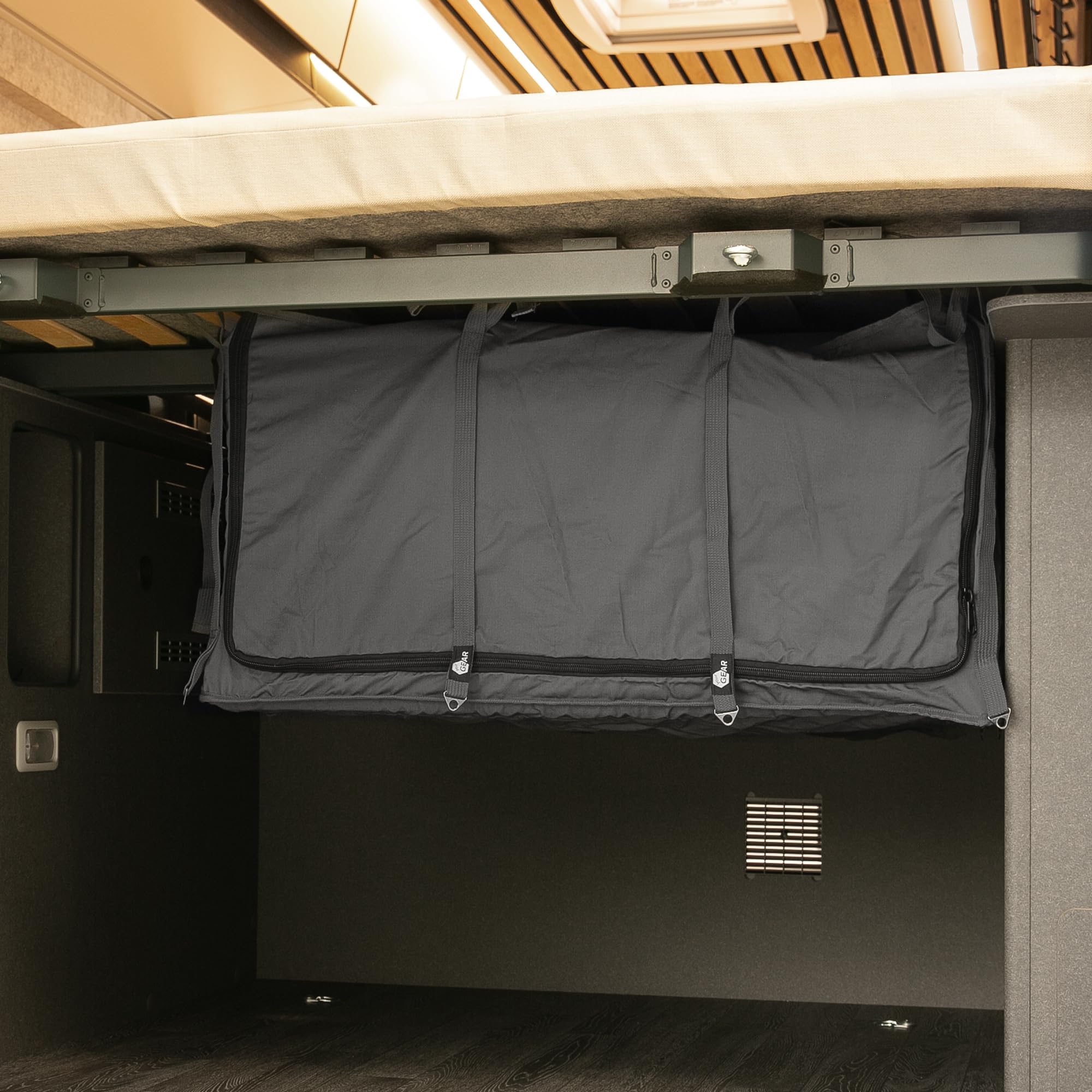 your GEAR Catania - Bolsa de almacenamiento para garaje trasero, 115 x 100 x 50 cm, 2º nivel de carga bajo somier de listones, organizador para autocaravanas y furgonetas, muebles de camping, para