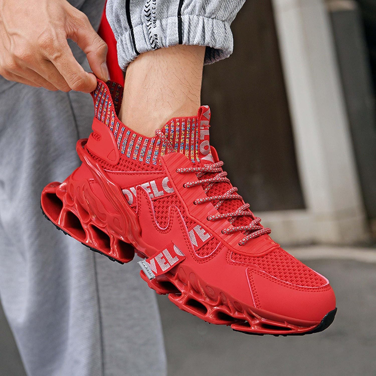 Men's Running Shoes Tennis Walking Fashion Sneakers Breathable Anti-Slip Gym Athletic Trainers Outdoor Lightweight Sports High Top Basketball Shoes