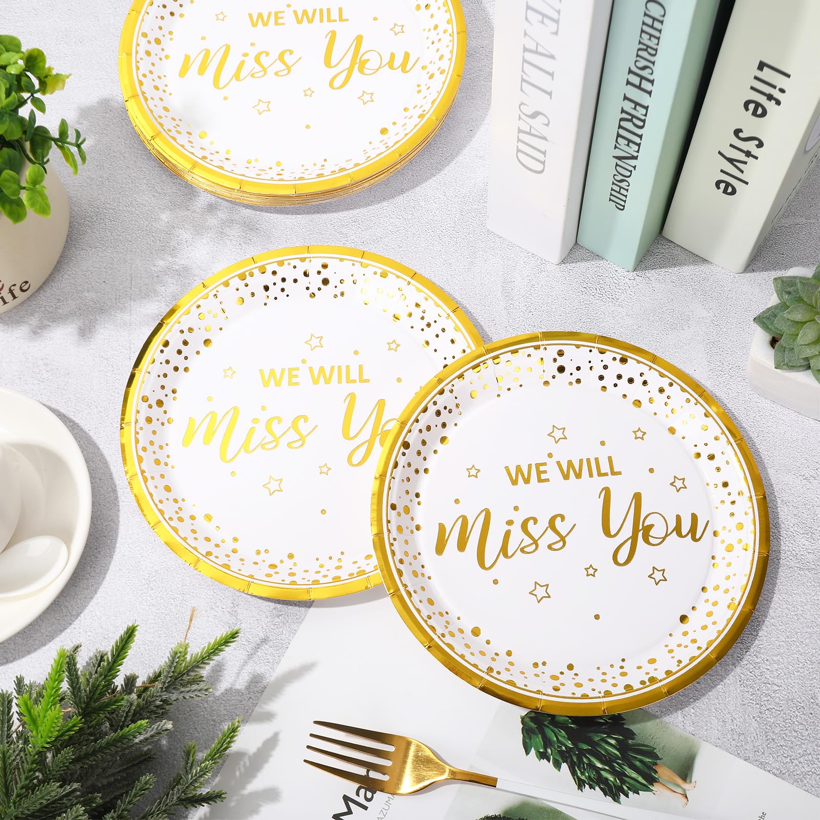JarThenaAMCS We Will Miss You - Platos de papel de aluminio dorado, platos desechables de 7 pulgadas, platos de postre para despedida, suministros de fiesta de jubilación, decoración de mesa, 24