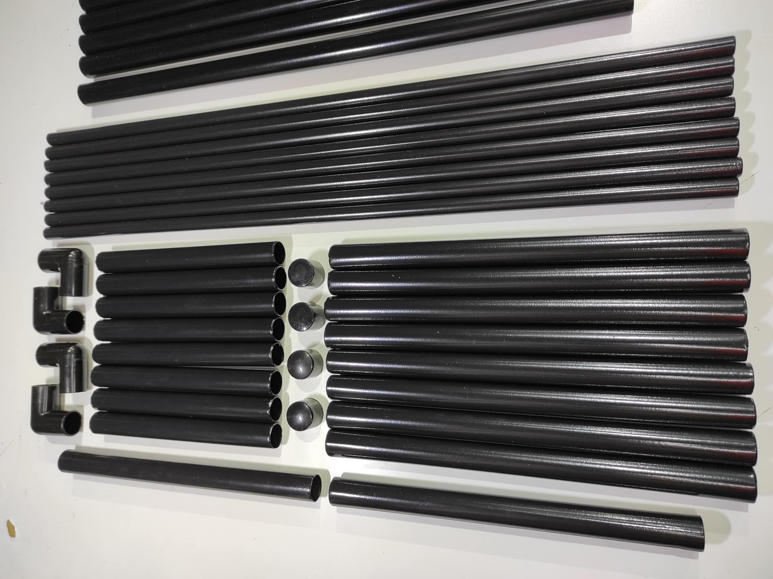 MayMax Estanteria de Almacenamiento de Metal sobre el Inodoro - Mueble de Bano Ahorra Espacio con Baldas para Toallas, Papel y Cosmetica, Estructura Metalica Estable y Facil Montaje