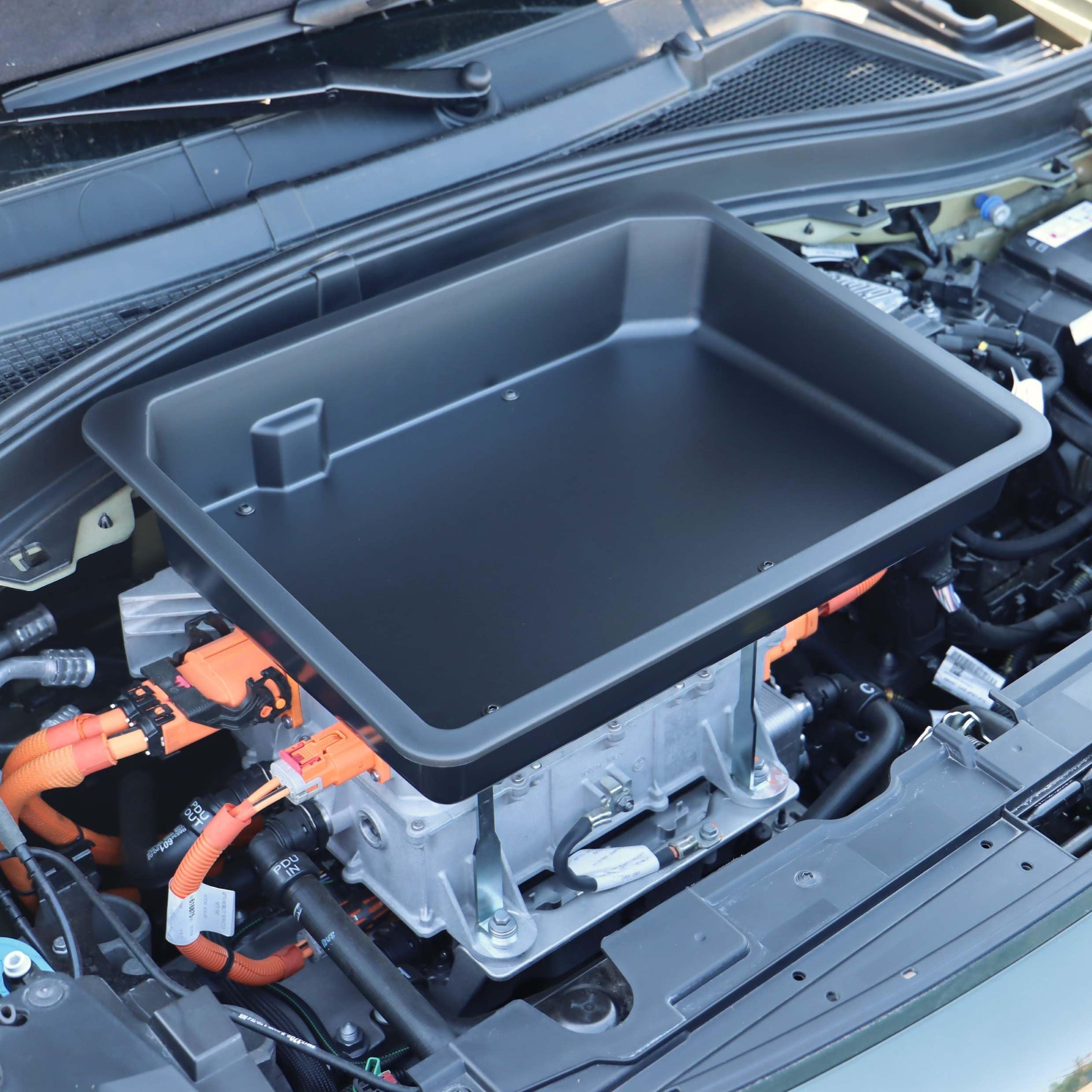 rati Frunk kompatibel für Citroen e-C3 2024-/ e-C3 Aircross 2024-/ Opel Frontera Electric 2024- | Erweiterter Front-Stauraum. Perfekt für Ladekabel & Zubehör.