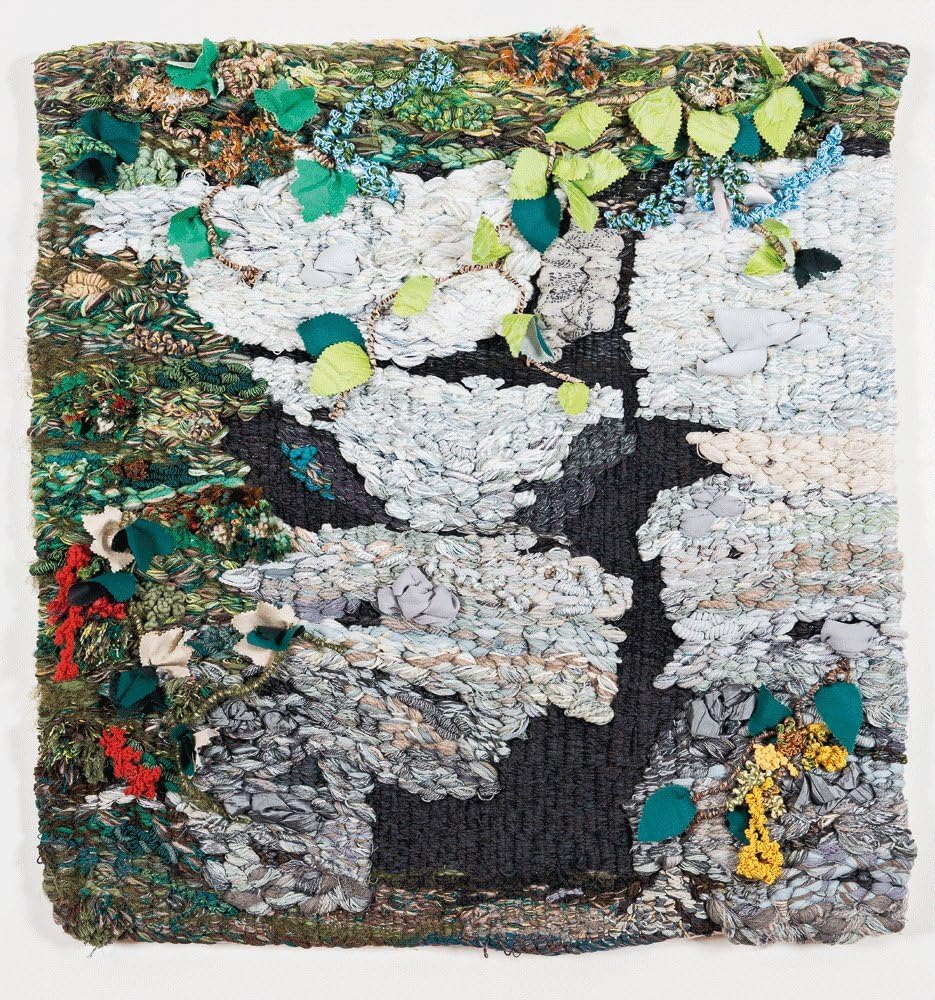 Fine and quality tapestry entirely handmade. Garden with a stone wall