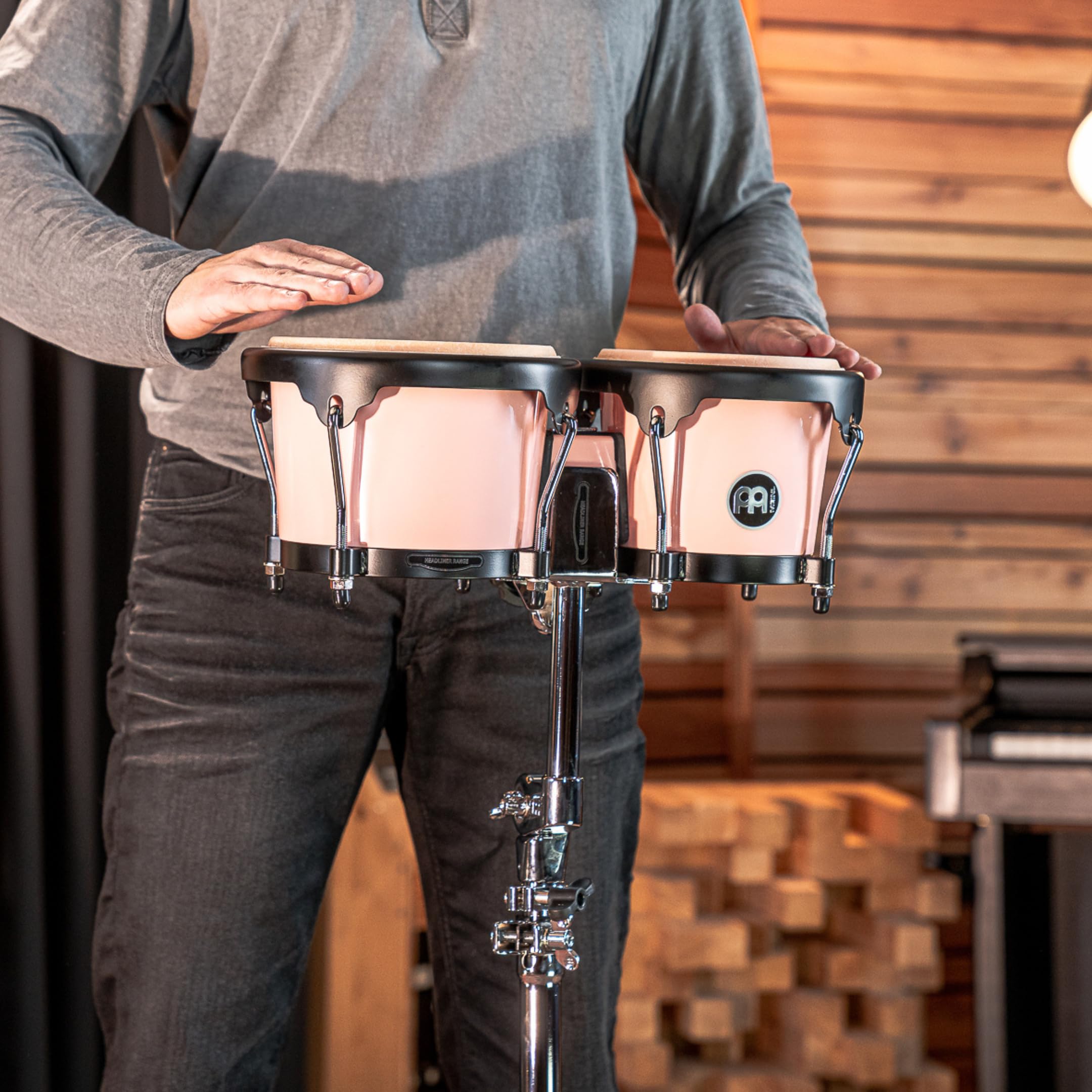 Meinl Percussion Bongos Journey Series - 2 Handtrommeln mit 6,5 und 7,5 Zoll - inkl. Stimmschlüssel - ABS Kunststoff, Pink (HB50FP)