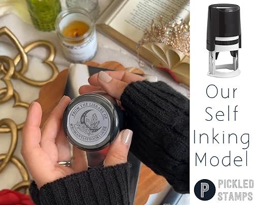 Miniatura 3 de Sello estampador para libro de biblioteca, personalizable, 1 5/8 pulgadas (4.13 cm), Libro abierto