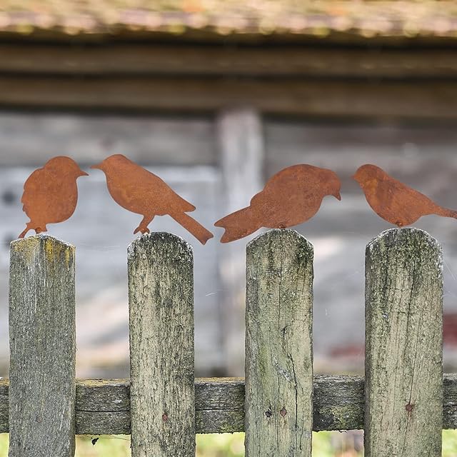 MoreTake 4PCS Rusty Birds Decoration, Vintage Patina Metal Birds Garden Ornaments, Silhouette Simulation Bird Figurine for Garden Decor Outdoor Patio Rustic Yard Decor (Patina)