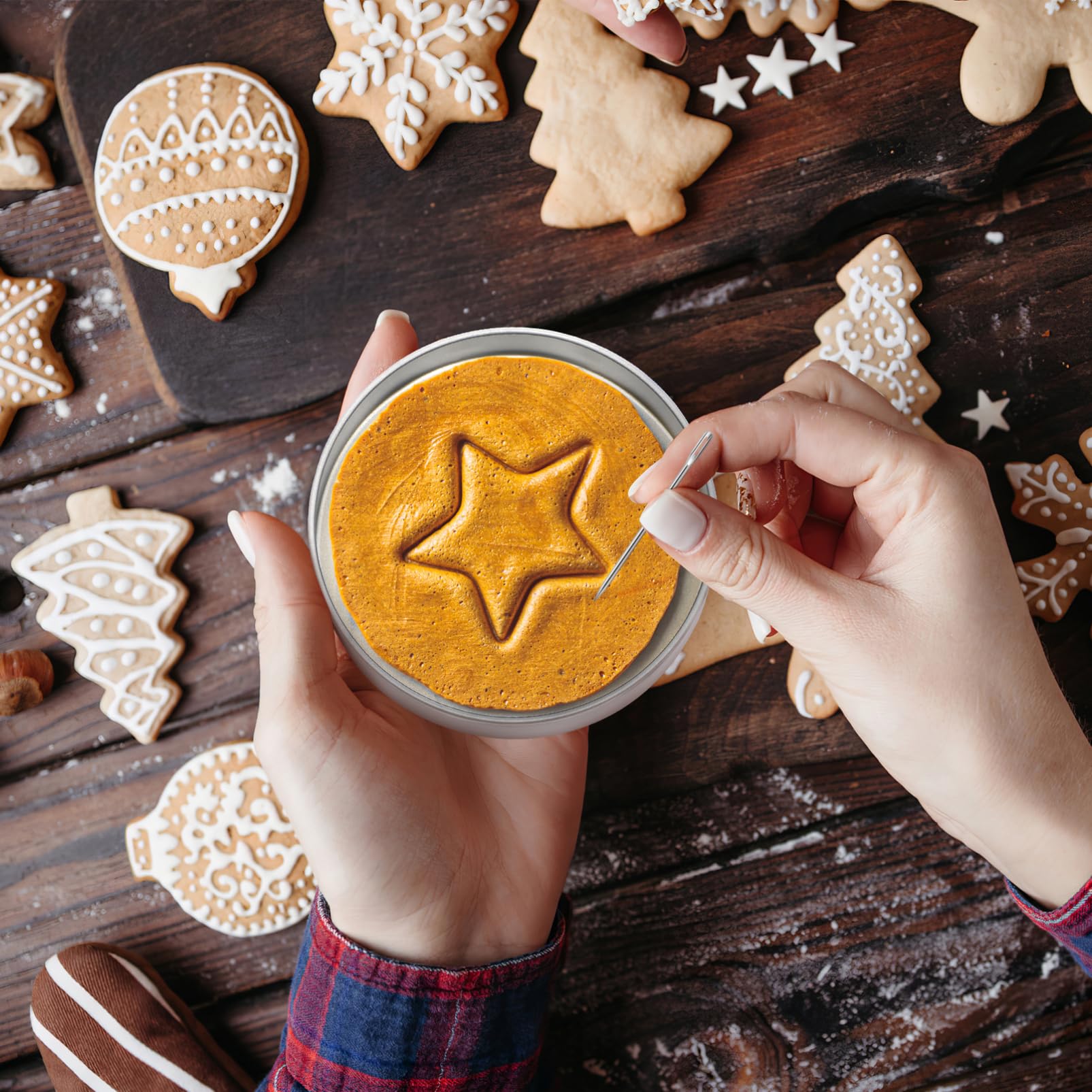 Hemobllo 10-Pack Iron Candy Biscuit Storage Box: Round Metal Jar with Lid, for Snacks, Parties, Christmas, Office, Home