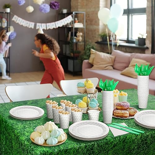 Miniatura 7 de Zubebe Juego de 170 piezas de decoración de fiesta de golf con agujero en un primer cumpleaños, platos de golf y servilletas, suministros de fiesta,