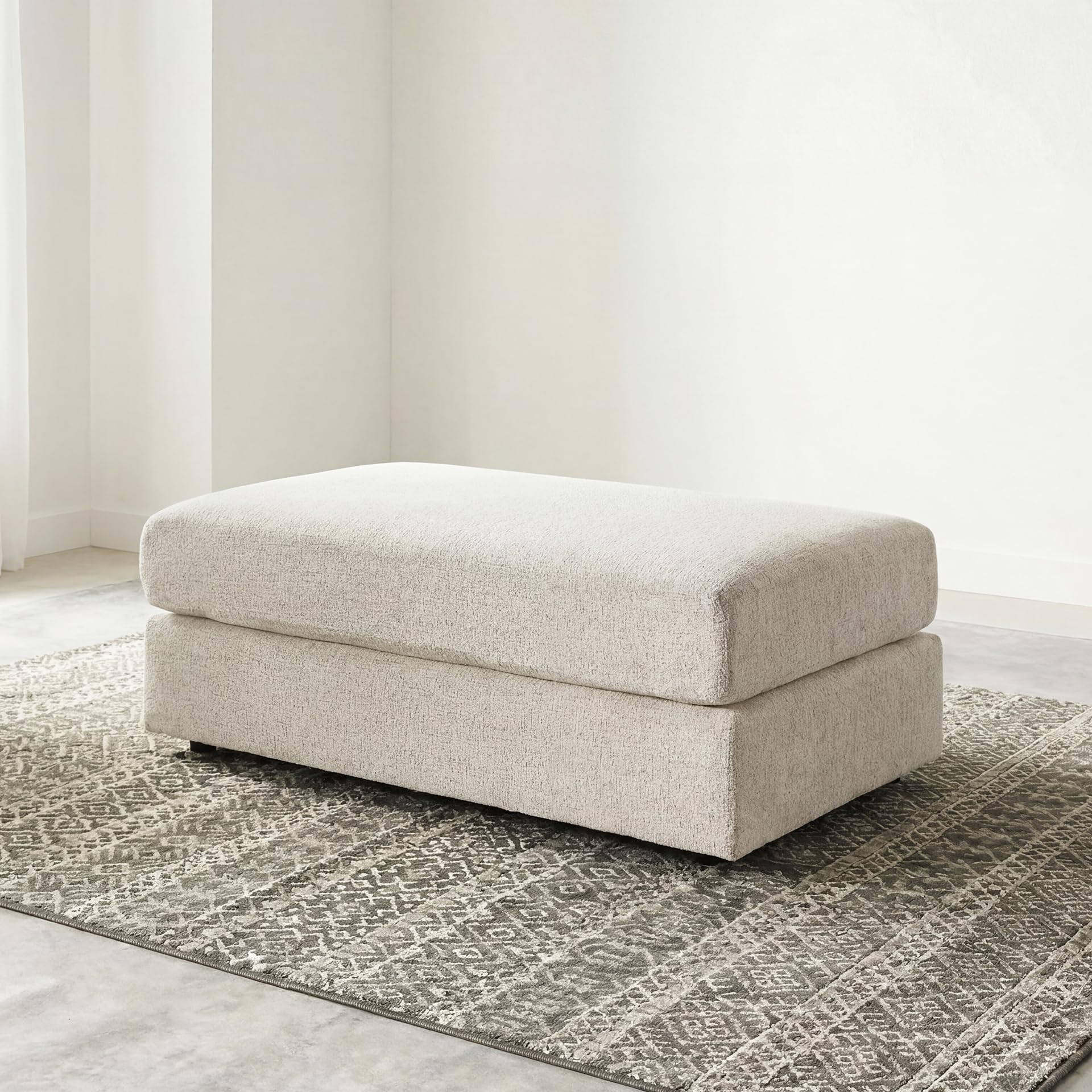 Amazon.com: Signature Design by Ashley: Ottomans & Storage Ottomans