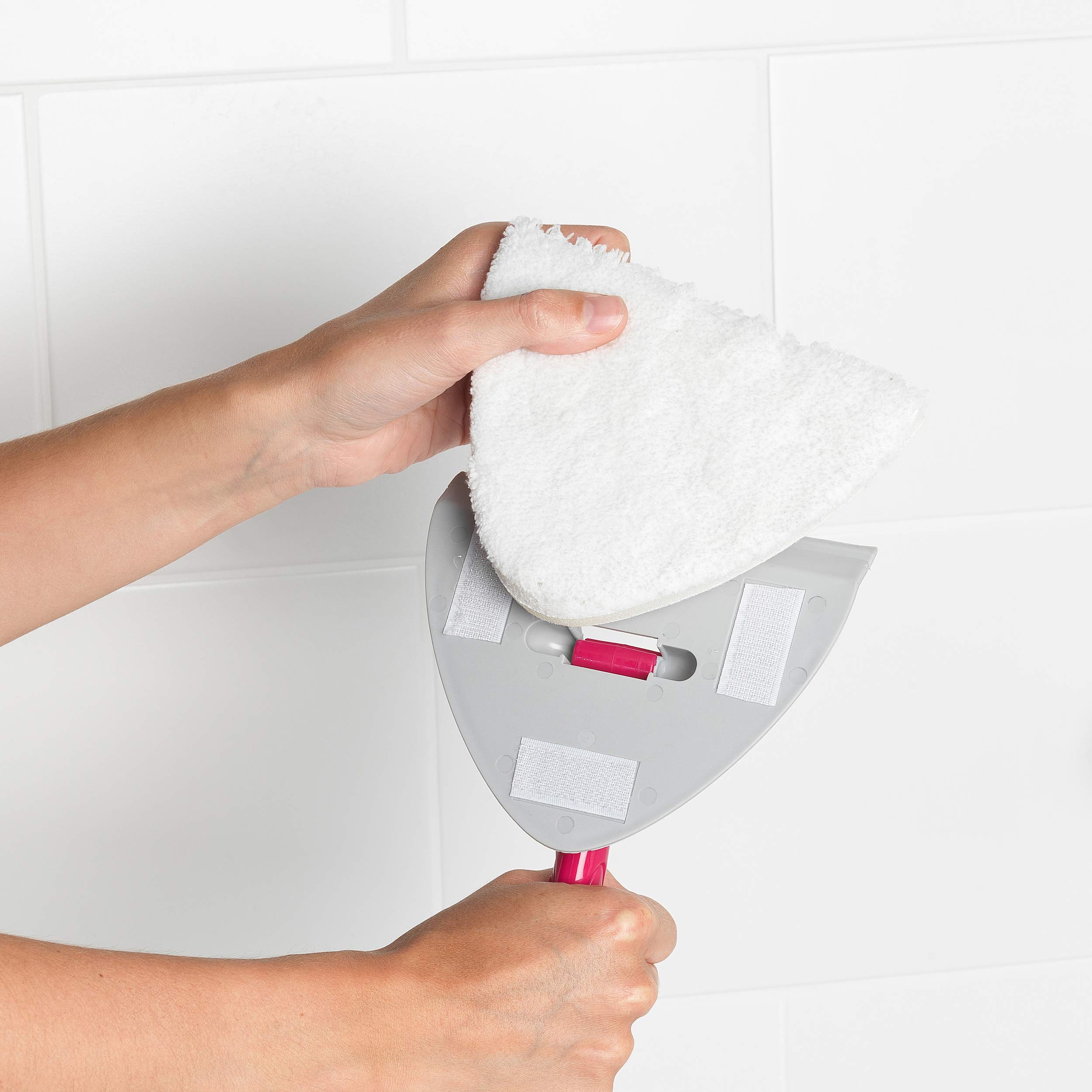 Kleeneze KL076533EU7 Extendable Handle Multipurpose Bathroom Cleaner Mop, Pointed Head, Perfect for Showers, Mirrors and Tiles, Grey/Pink