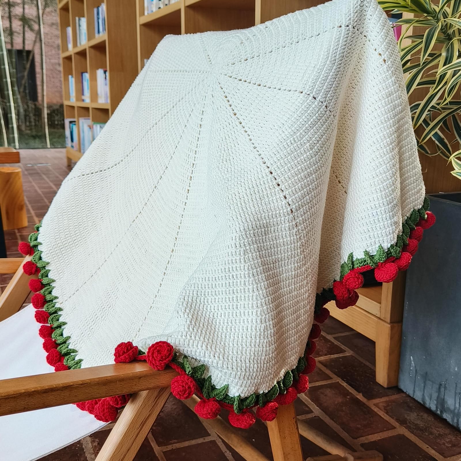 Couverture Bouquet De Roses En Crochet - Main Fait, Douce Et Légère - Décoration Maison Et Cadeau (rouge, 60 Cm)