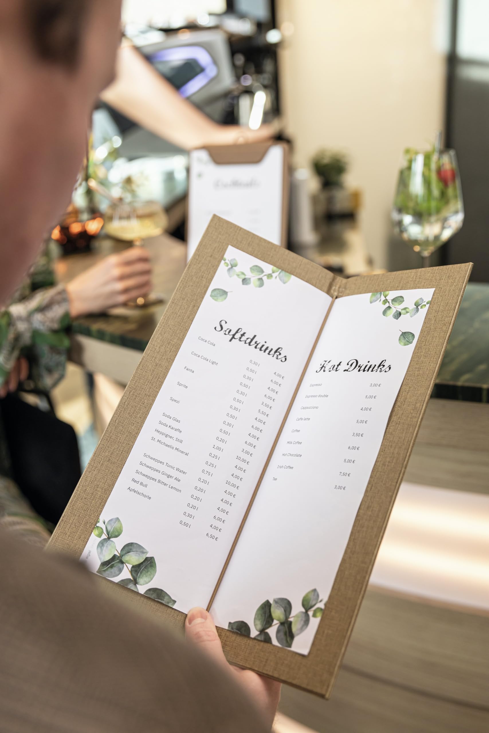 SIGEL GM102 Beverage Folder - 1 piece - incl. 2 Double Clear Pockets for 8 Pages - Rubber Binding - 1/2 A4 - Beige - Pack of 5 - Image 2