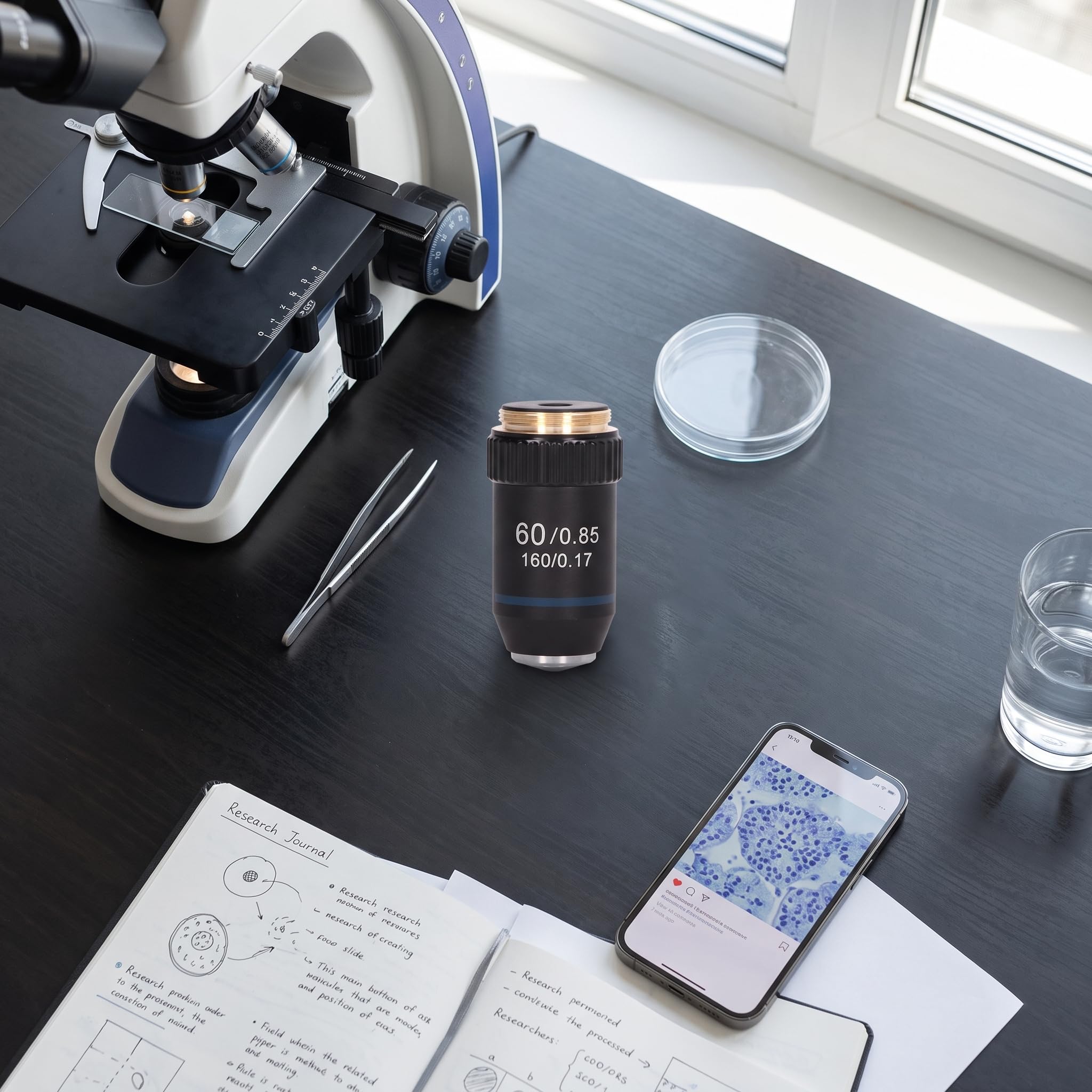 Microscopio Acromático, Objetivo Acromático, Lente de Microscopio de Alta Potencia 60X de Rebote Automático de Transmisión de Luz Alta de Latón para Biología, Boroscopios
