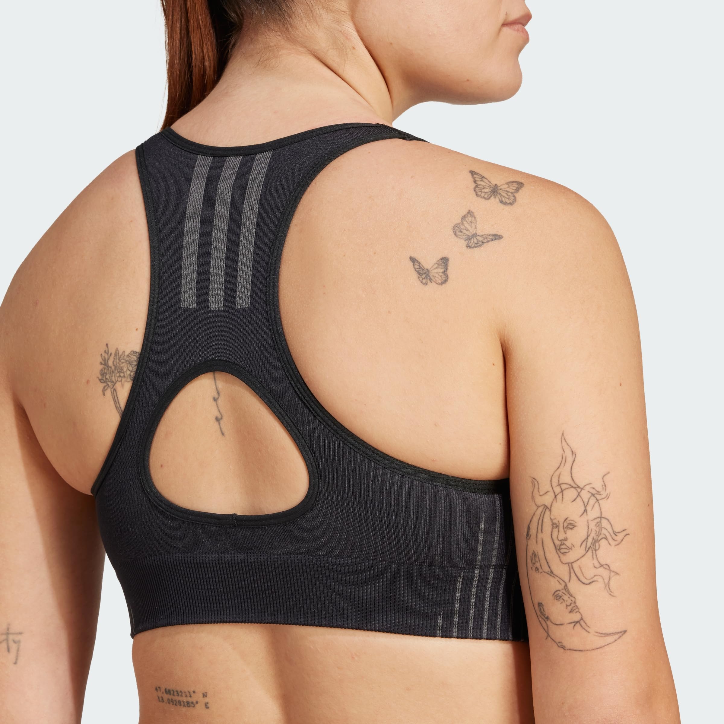 adidas Women's Brassière Aeroknit Maintien léger, Black/Grey Six, XS