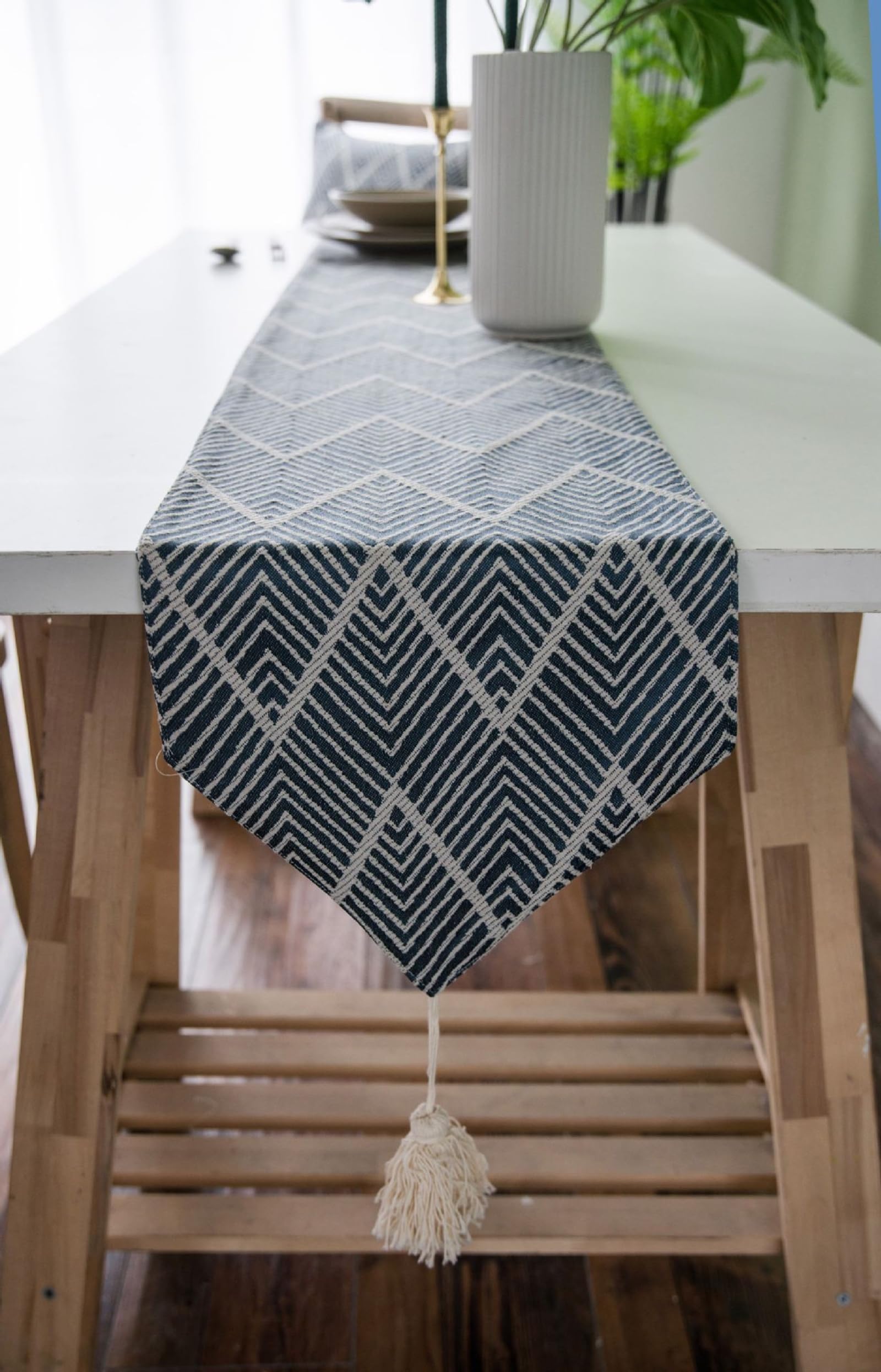 Marineblau Tischläufer Polyester Baumwolle, Esstisch Tischläufer Abwaschbar Dreieckrand Jacquard Welle Gestreift Muster mit Quasten Tischdecke für Küche Dekor, 30x220 cm, Marineblau
