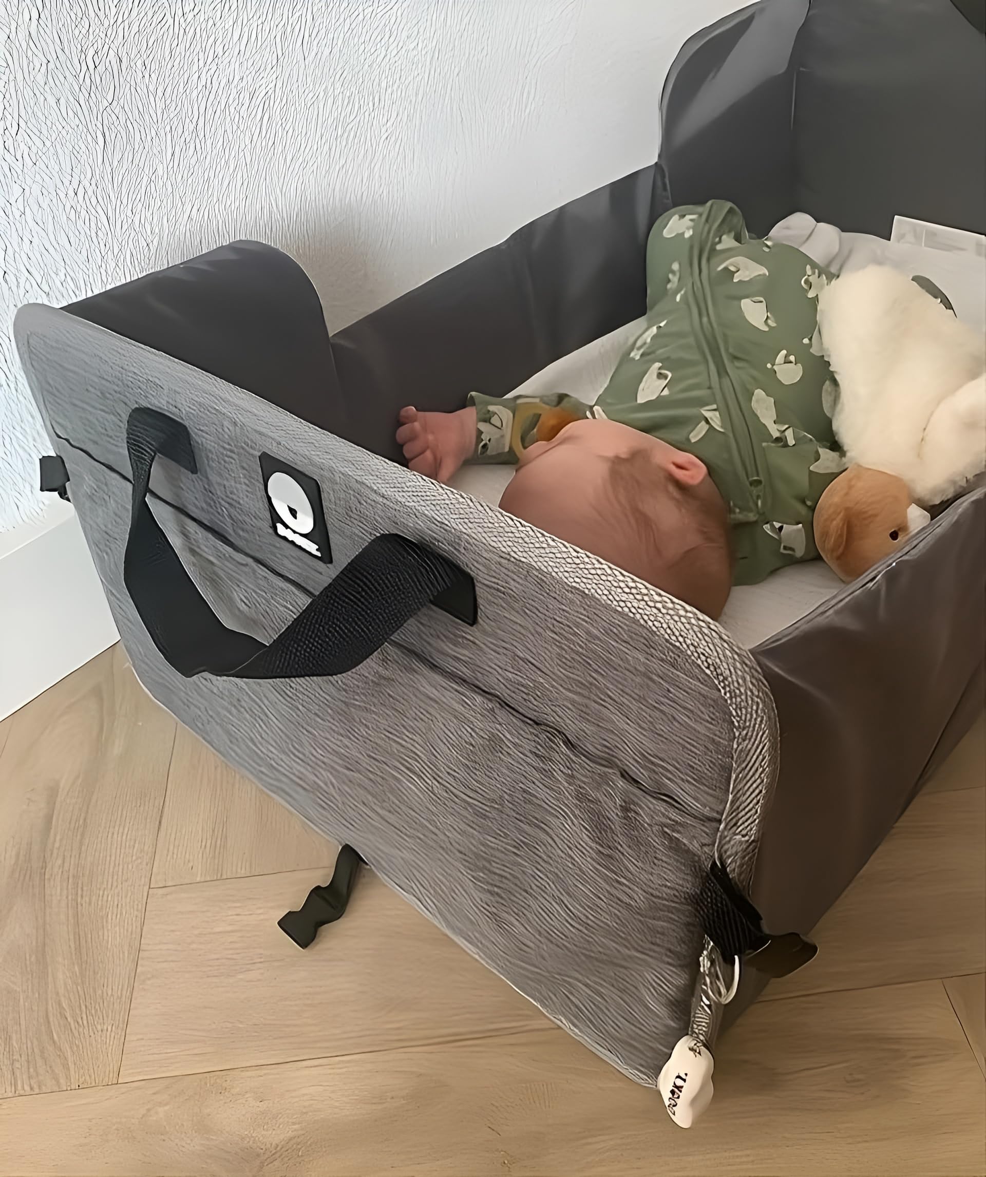 Dooky Original Traveller - lettino pieghevole per bambini - super leggero, tasche esterne, 41 x 74 cm (assemblato) /41 x 26 cm (piegato), 100% poliestere, nero