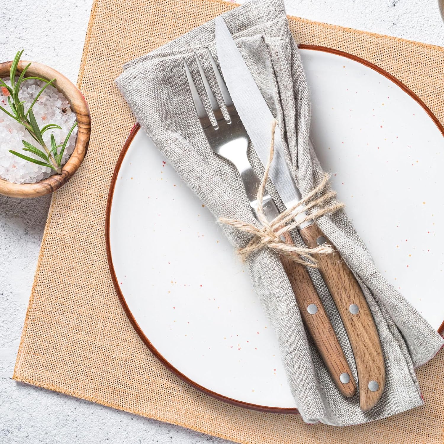 Menkxi 20 Pcs 20 x 20'' Burlap Squares Multipurpose Natural Burlap Fabric Centerpiece Placemats Farmhouse Gardening Country Crafts for Home Weddings Kitchen Table Decorations