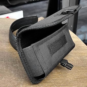 Cell Phone Holster for Men, Belt Clip Phone Holder, Large Tactical Phone Pouch for iPhone 17 16 15 14 Pro Max 17 16 15 14 Plus, for Galaxy S25 Ultra,S25 Plus,Heavy Duty Buckle Closure