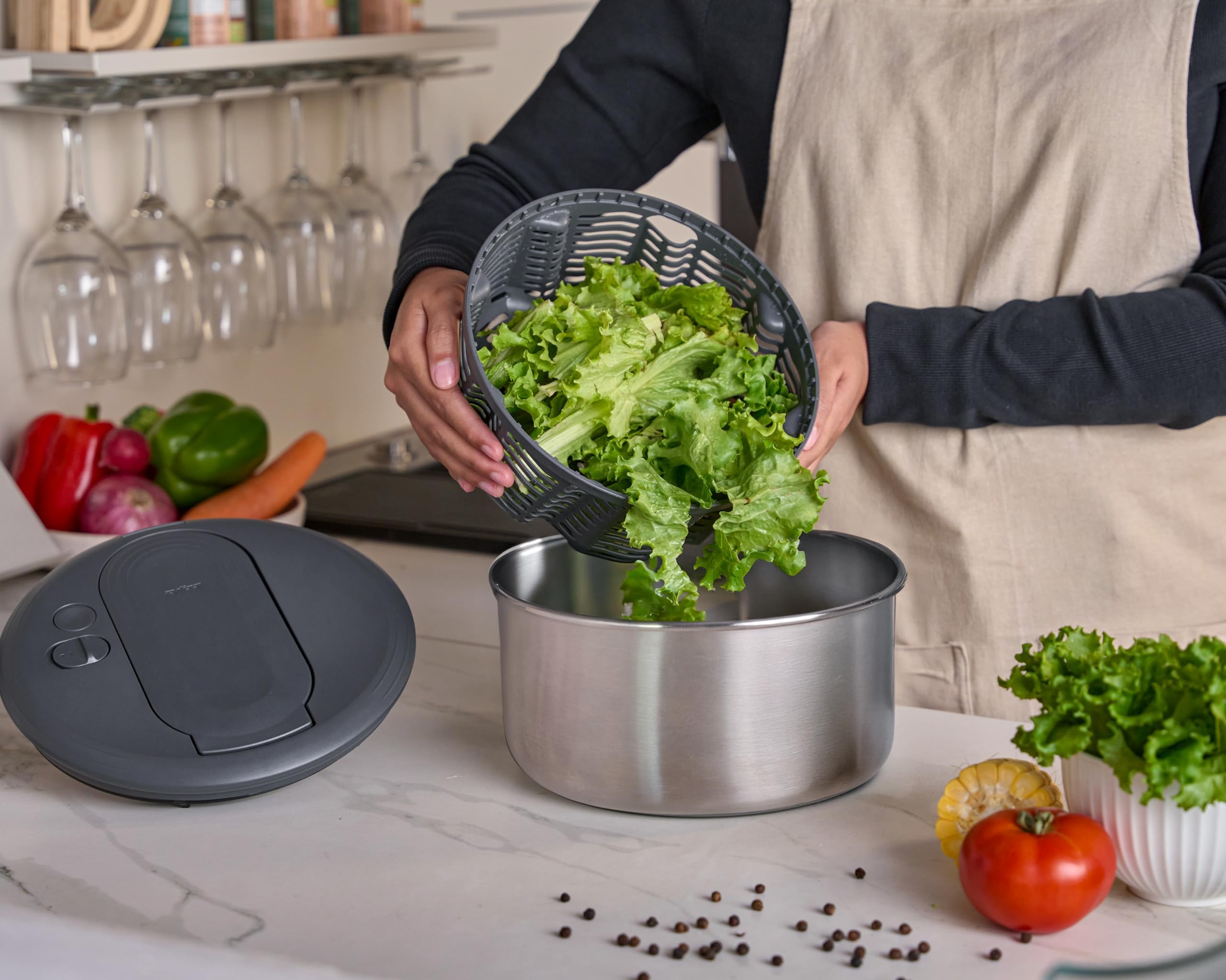 Zyliss Swift Dry Centrifugadora de Lechuga Pequeña de Acero Inoxidable 3,5 L, Escurridor Lechuga, Sin BPA, Base antideslizante, Tecnología AquaVent, Botón de parada, Apta para lavavajillas