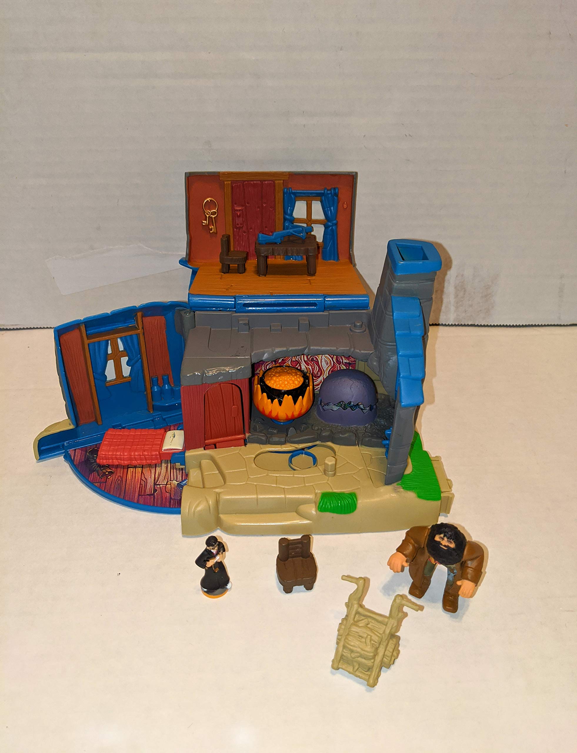 Harry Potter Hagrid's Hut World of Hogwarts Playset by Mattel by Mattel