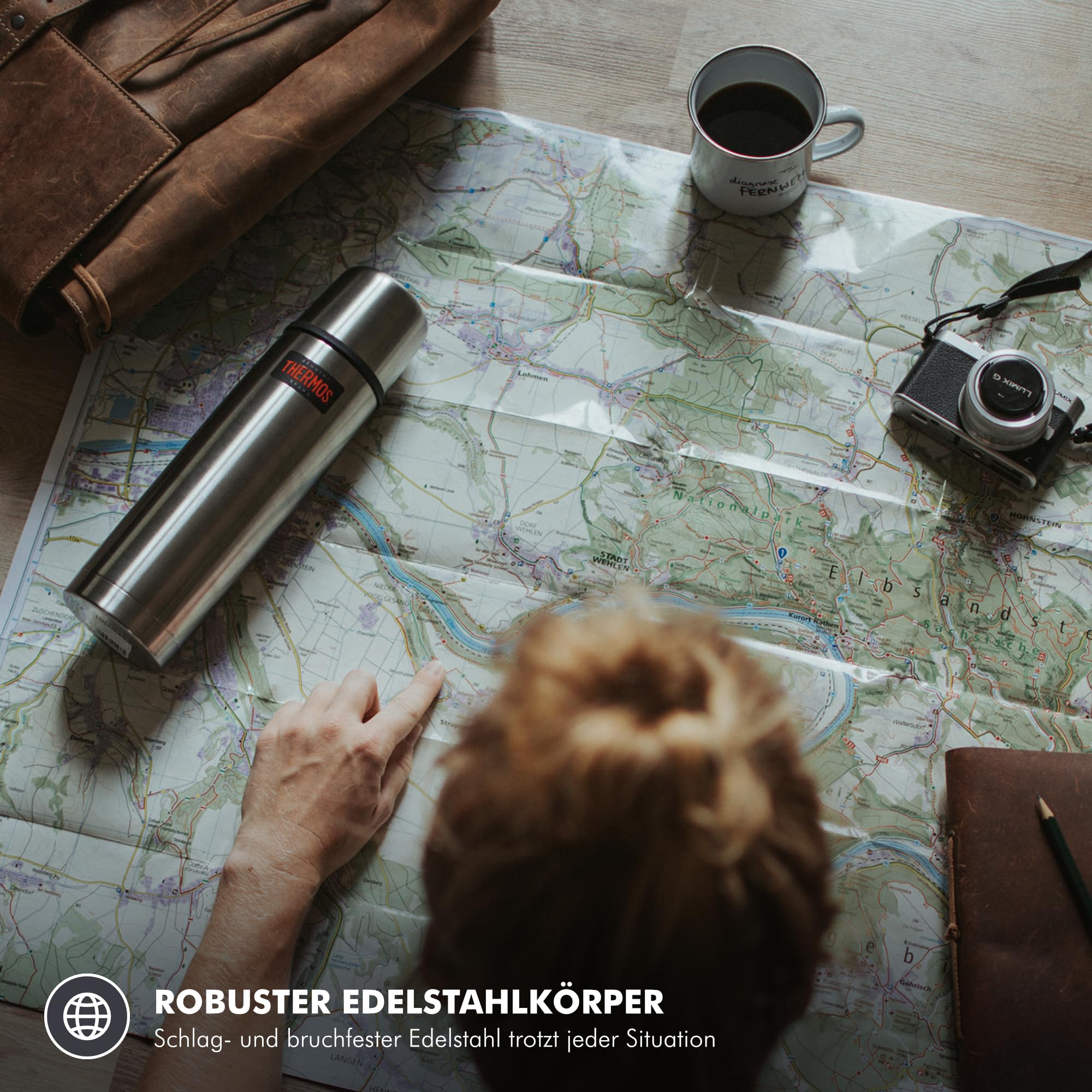 THERMOS LIGHT & COMPACT Thermosflasche 1,00 l, 24 h heiß, stone grey | 24 h kalt, mit Trinkbecher, absolut dicht, zerlegbarer Automatikverschluss, Edelstahl-Isolierflasche, grau glänzend