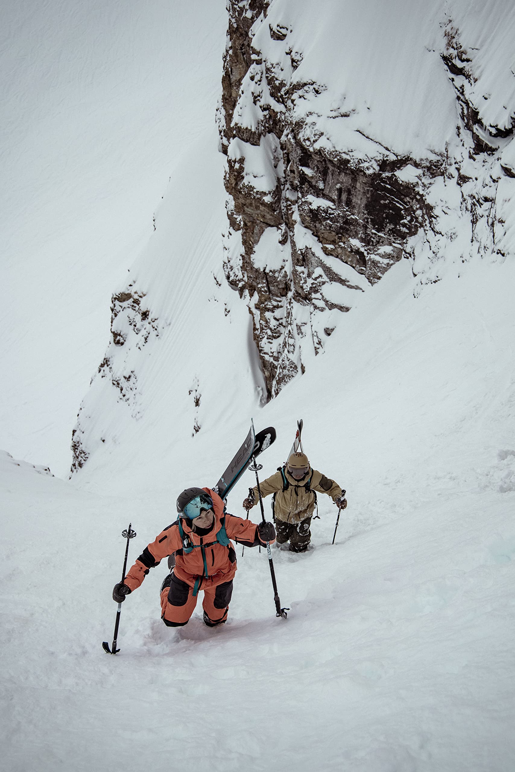 POC Obex MIPS - The All-Day, All-Mountain ski Helmet Giving Adaptable Protection for Skiers and Snowboarders