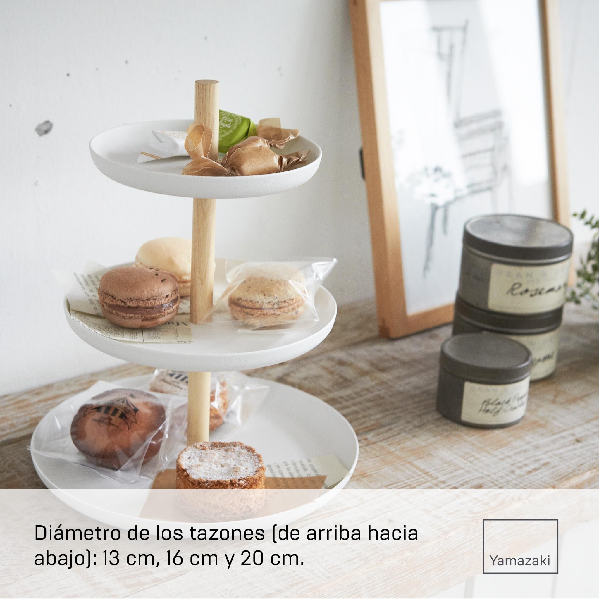 Yamazaki 2419 Tosca Puesto de postres de 3 Niveles, Blanco, Acero/Madera, diseño Minimalista, 20 x 20 x 24 cm (L x An x Al)