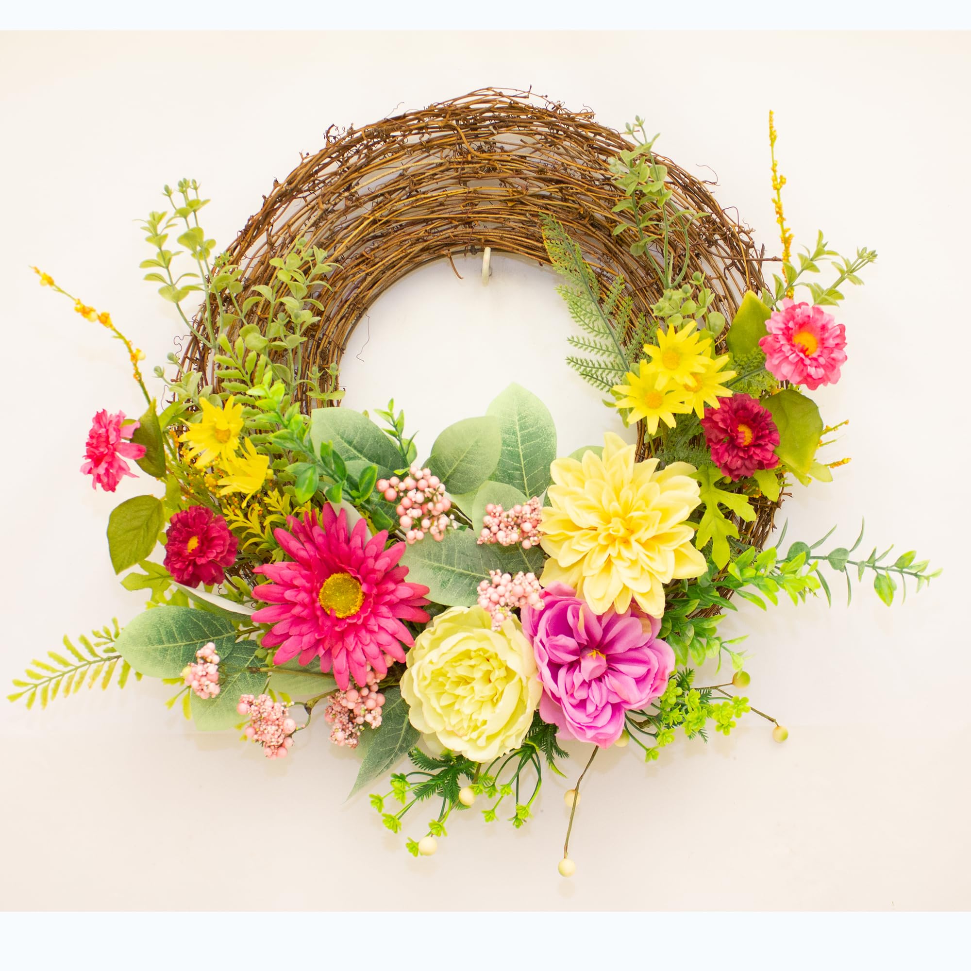 Couronne de fleurs de vigne de 55cm avec dahlias réalistes pour la maison