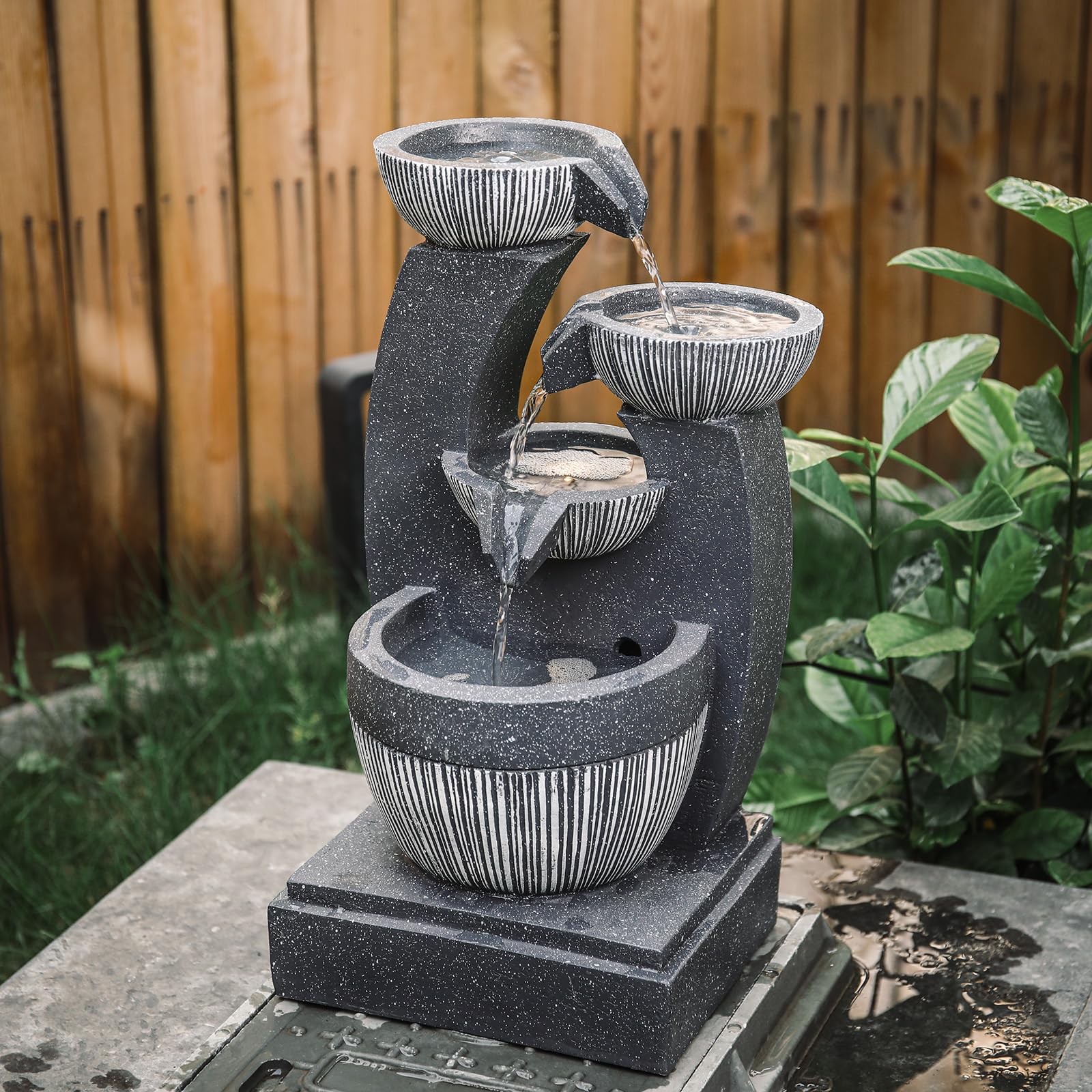 BTGGG Gartenbrunnen Springbrunnen für Außen,4 Stufiger Zimmerbrunnen Wasserfall mit Beleuchtung Garten Wasserspiel Brunnen für Balkon,Terrasse,47 cm